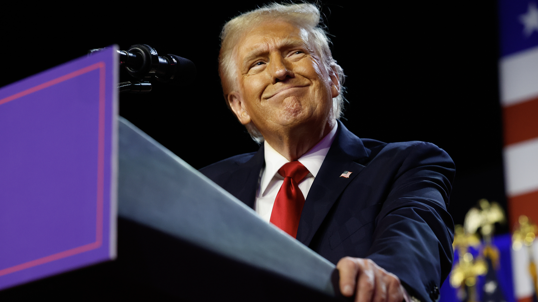 Donald Trump arrives to speak during an election night event at the Palm Beach Convention Center on November 6, 2024 in West Palm Beach, Florida, United States. /CFP