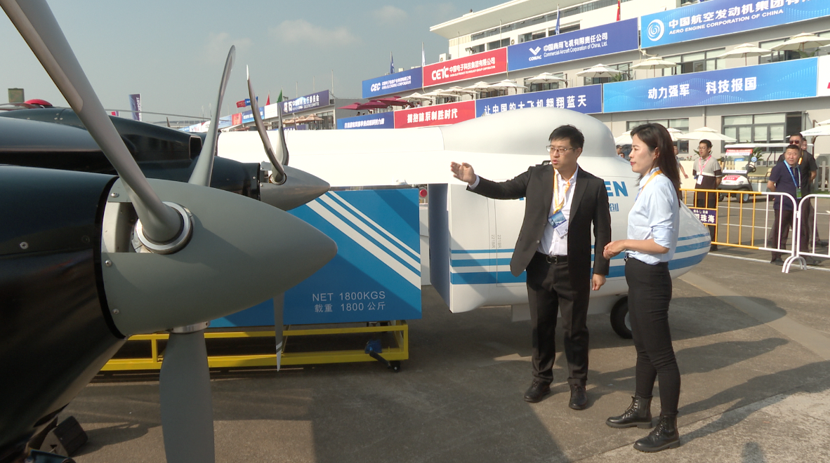 Sun Yanyang, general manager of Sichuan Tengden Commercial Aircraft introduces technological features of the Scorpion D, November 16, 2024. /CGTN