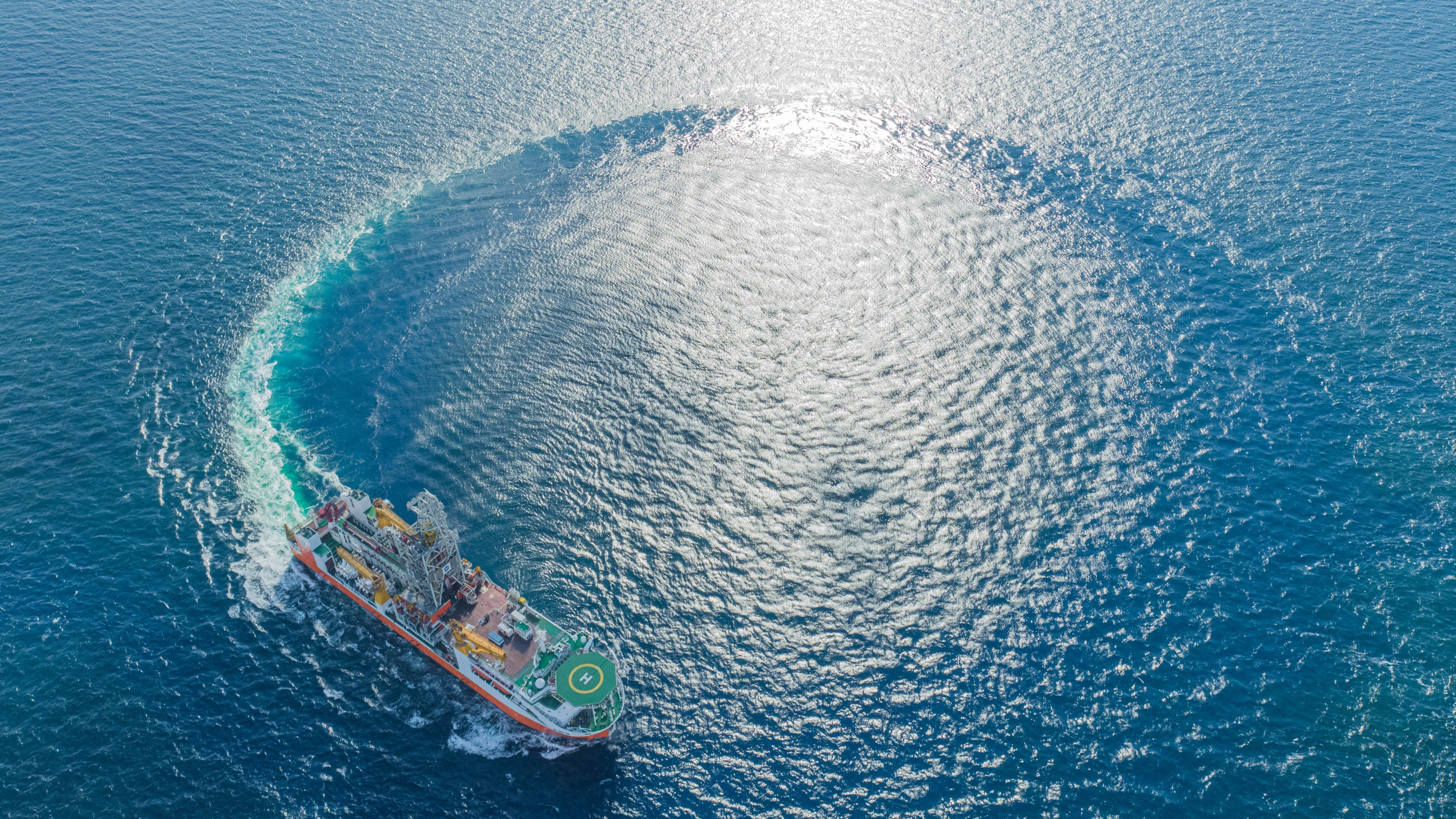 The deep-ocean drilling vessel Meng Xiang at sea off the coast of Guangdong, China, November 17, 2024. /CMG