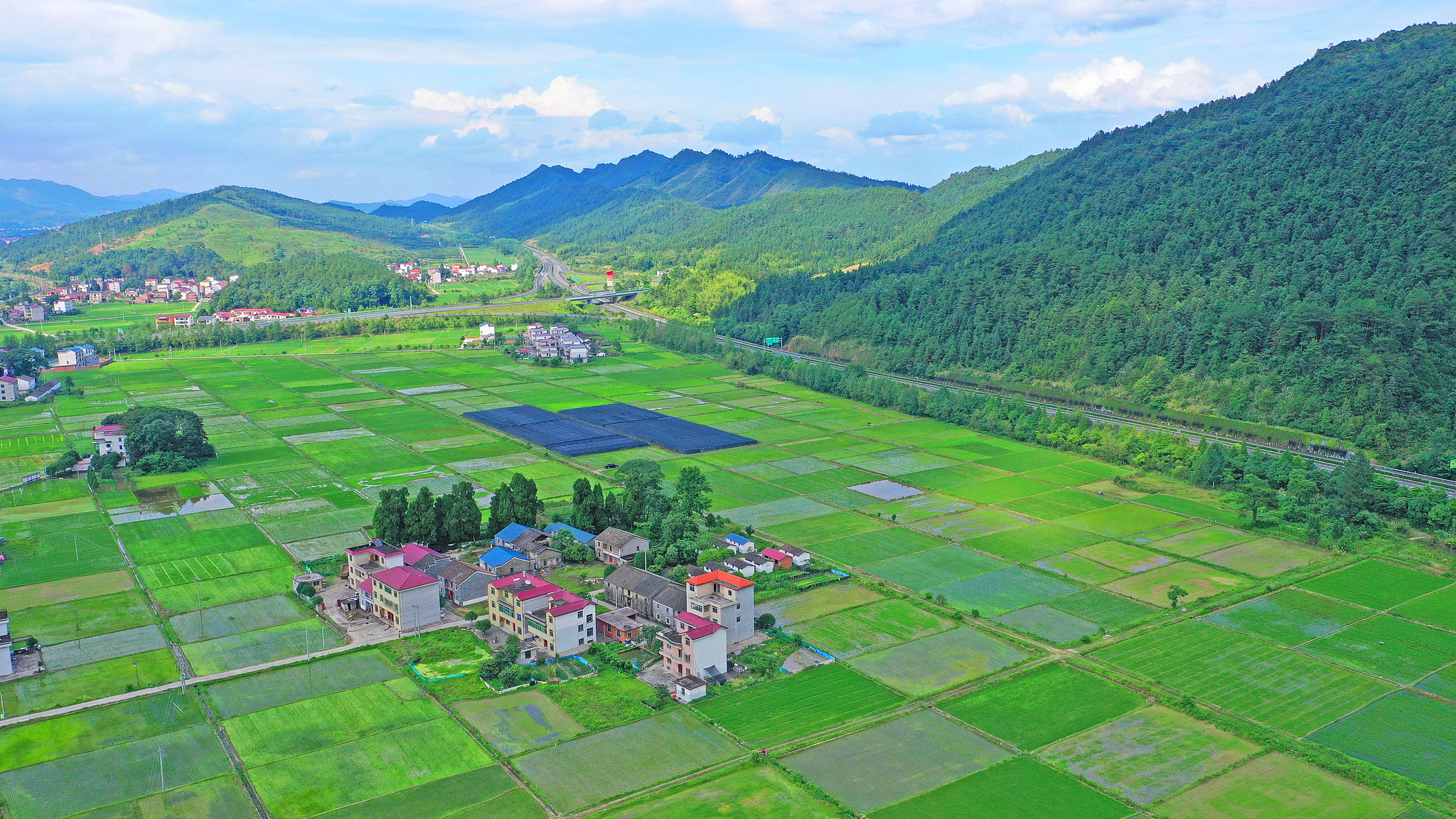 The rural view of Ji'an City in east China's Jiangxi Province. /CFP