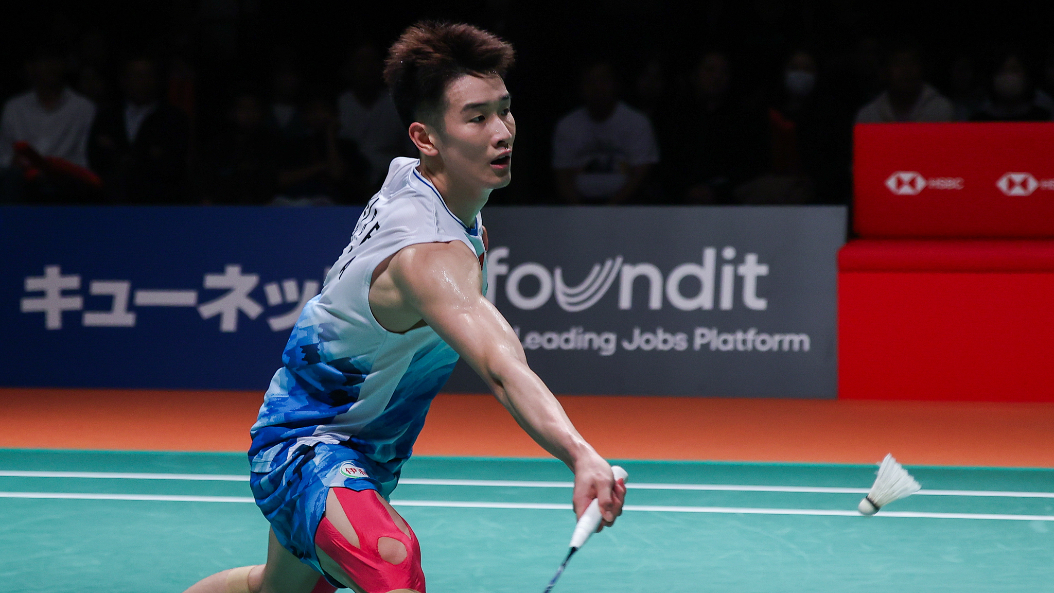 Li Shifeng in action during BWF Kumamoto Masters men's singles final in Kumamomto, Japan, November 17, 2024. /CFP