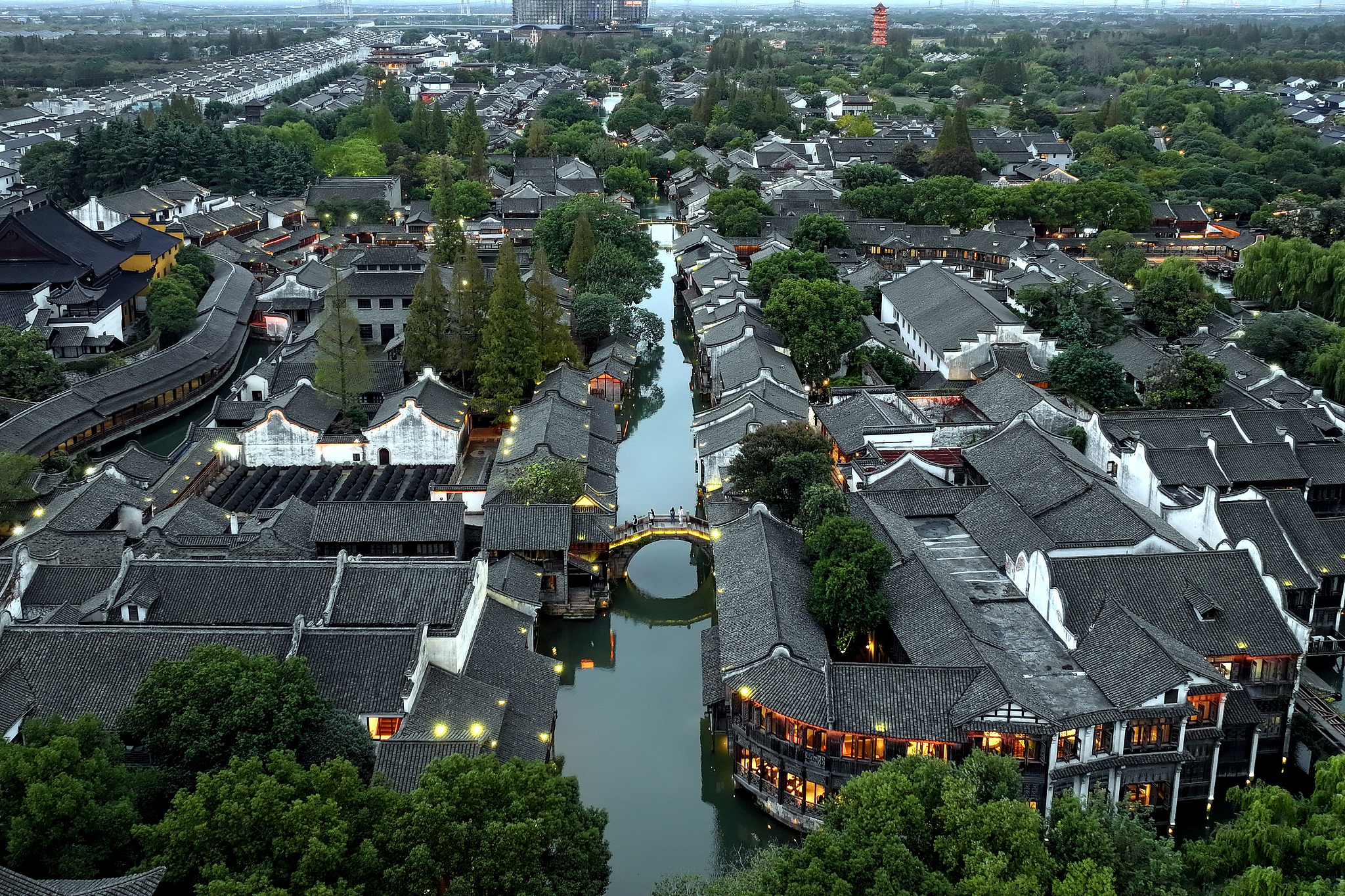 A bird's-eye view of the water town of Wuzhen in east China's Zhejiang Province, November 18, 2024. /CFP