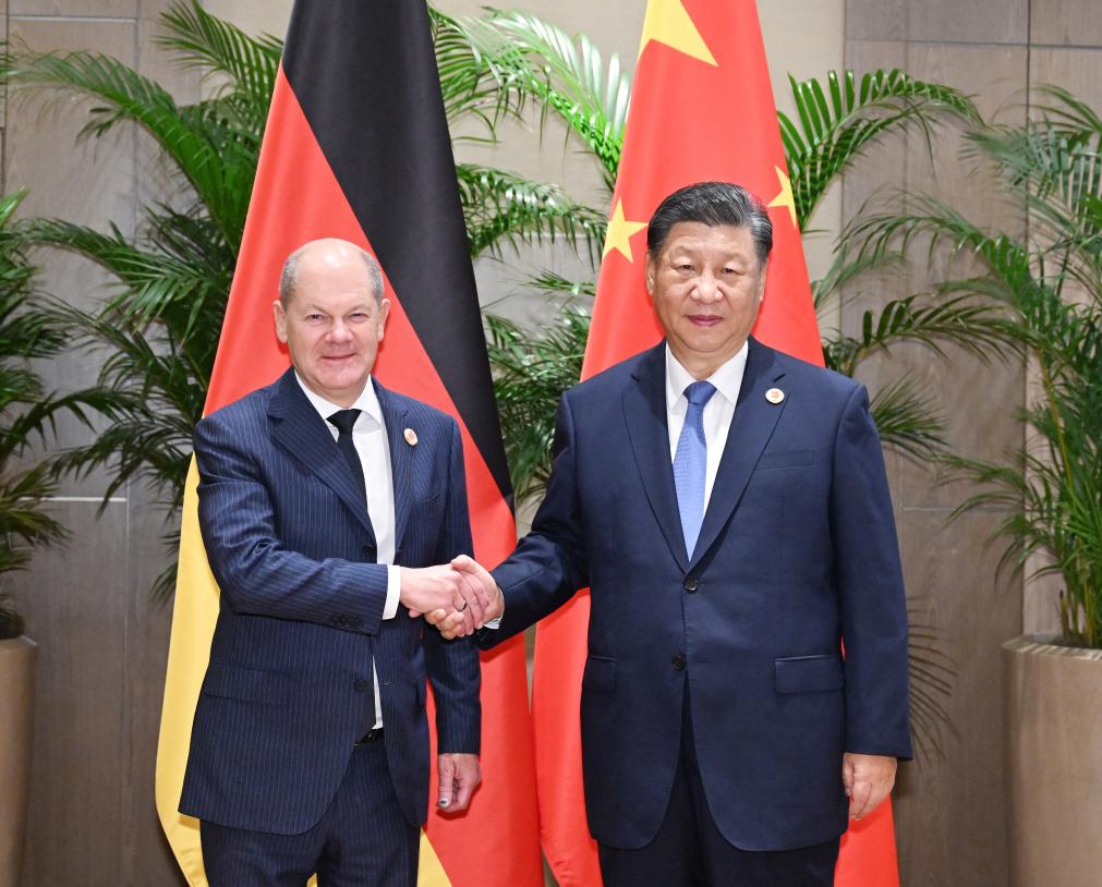 Chinese President Xi Jinping (R) meets with German Chancellor Olaf Scholz on the sidelines of the G20 Leaders' Summit in Rio de Janeiro, Brazil, November 19, 2024. /Xinhua