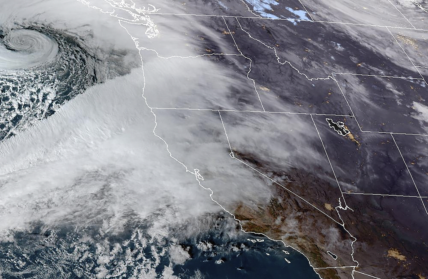 Satellite image shows an atmospheric river moving in on Northern California and the Pacific Northwest, U.S., November 19, 2024. /CFP