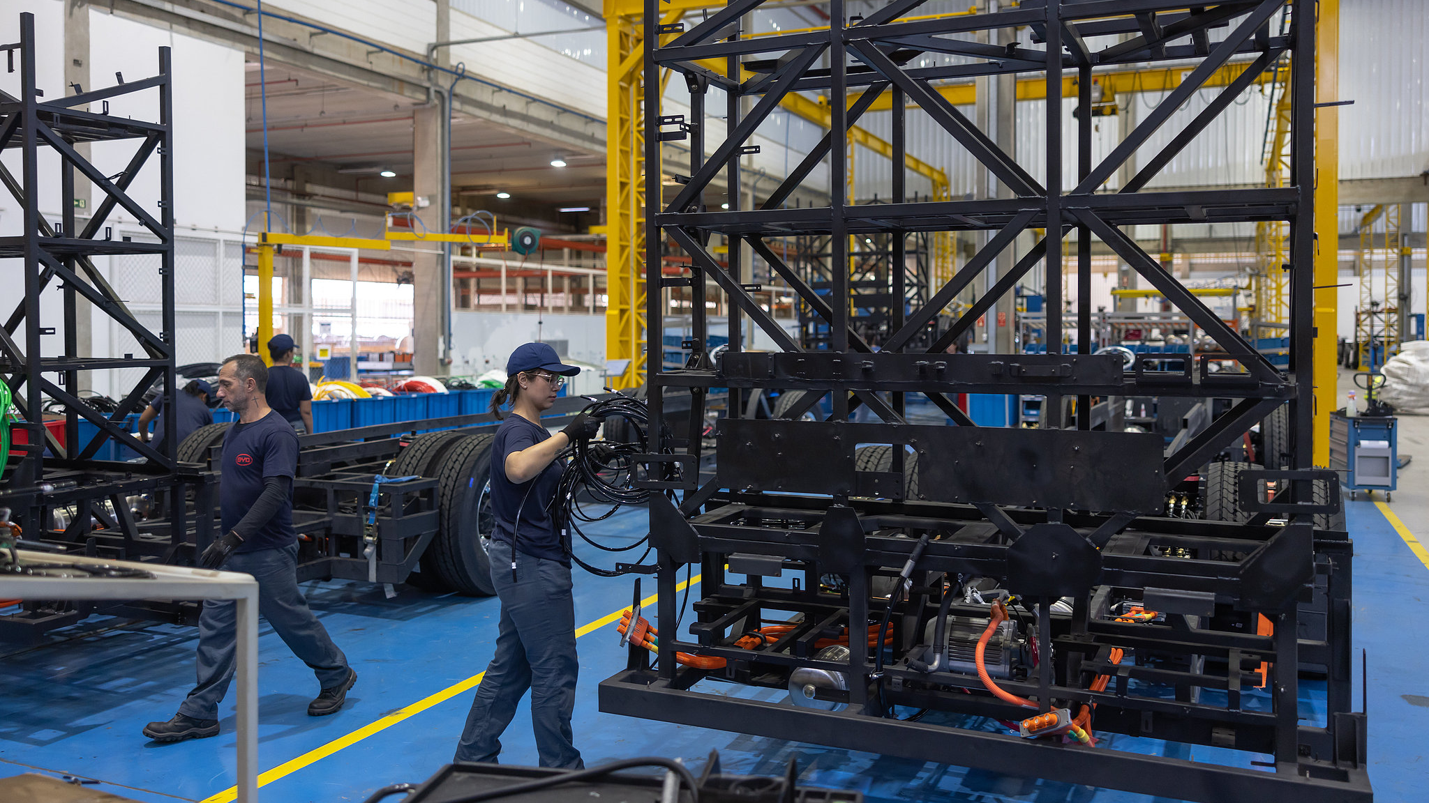 Workers assemble a chassis at a BYD factory in Sao Paulo state, Brazil, November 14, 2023. /CFP