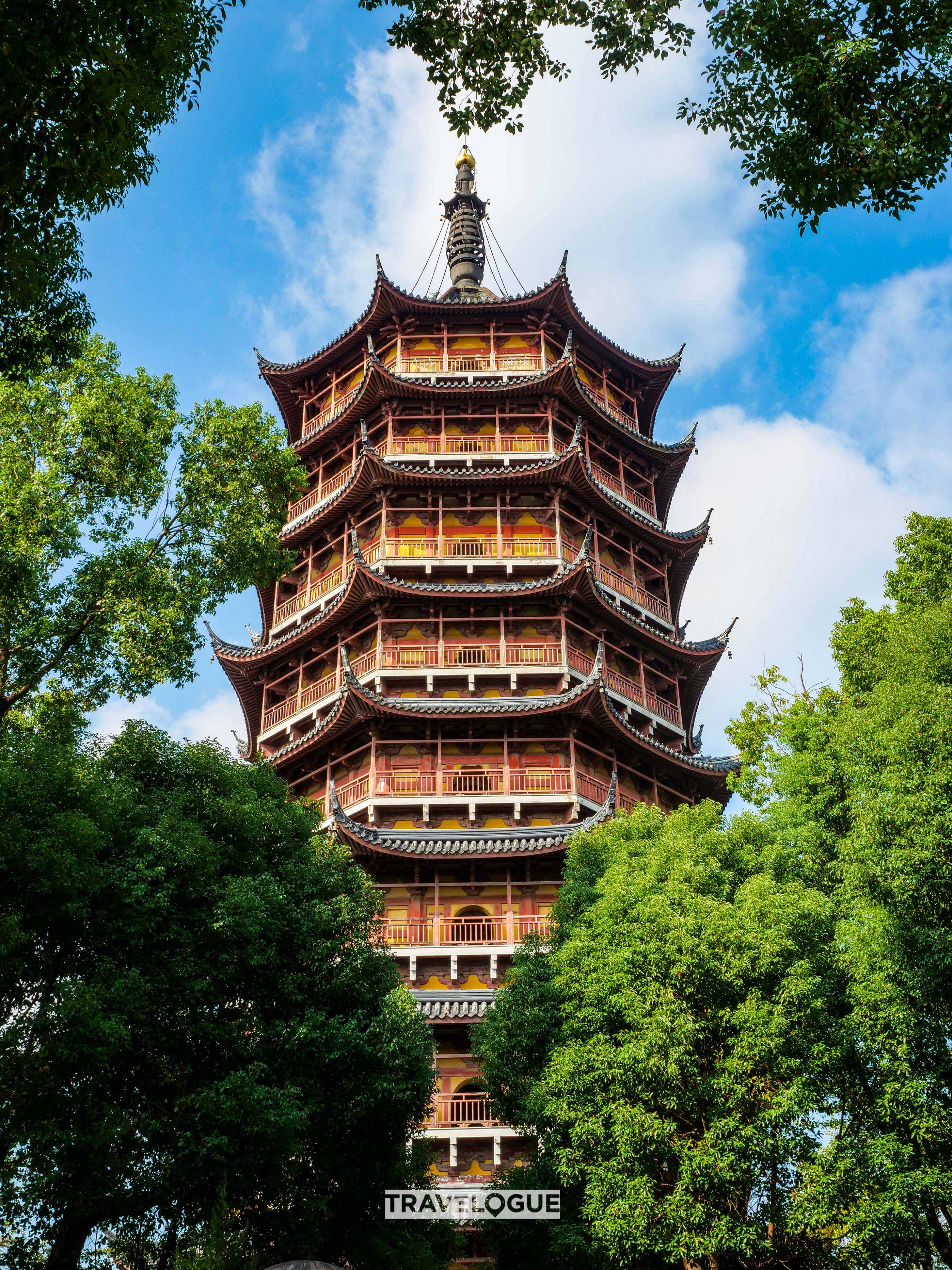 The nine-tier pagoda at Bao'en Temple is the tallest structure in the old quarter of Suzhou, Jiangsu Province. /CGTN