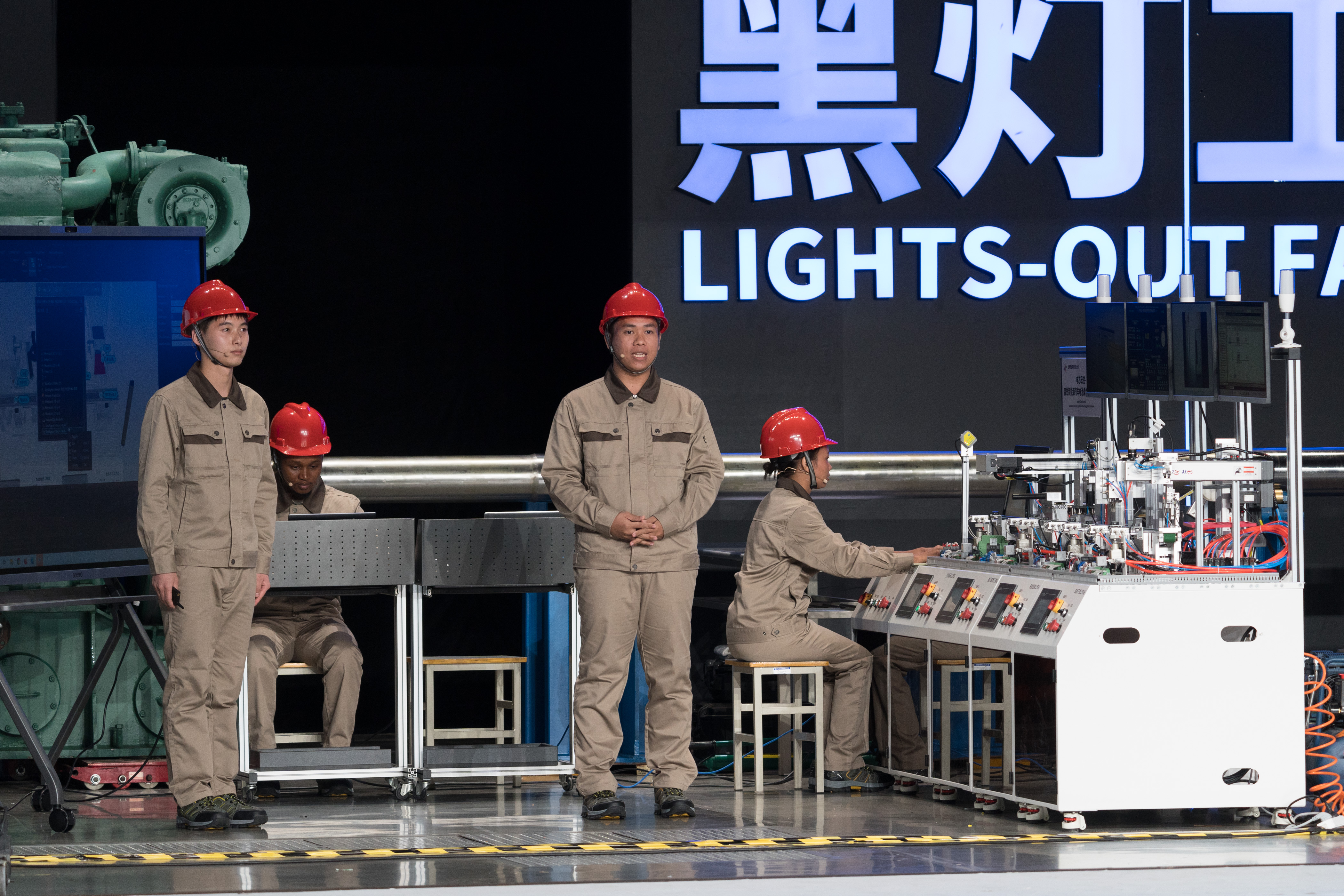 Contestants present their design at the final of the World Vocational College Skills Competition, Tianjin, China, November 21, 2024. /CGTN