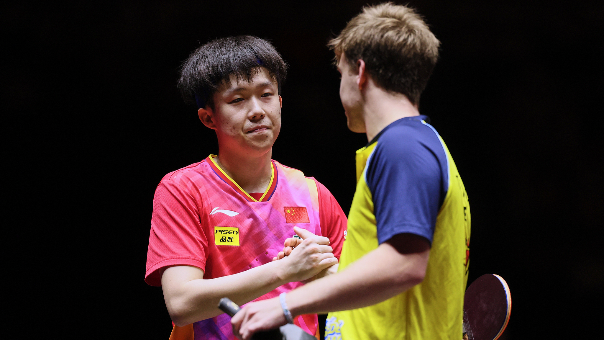 Five Chinese table tennis players reach WTT Finals singles semifinals