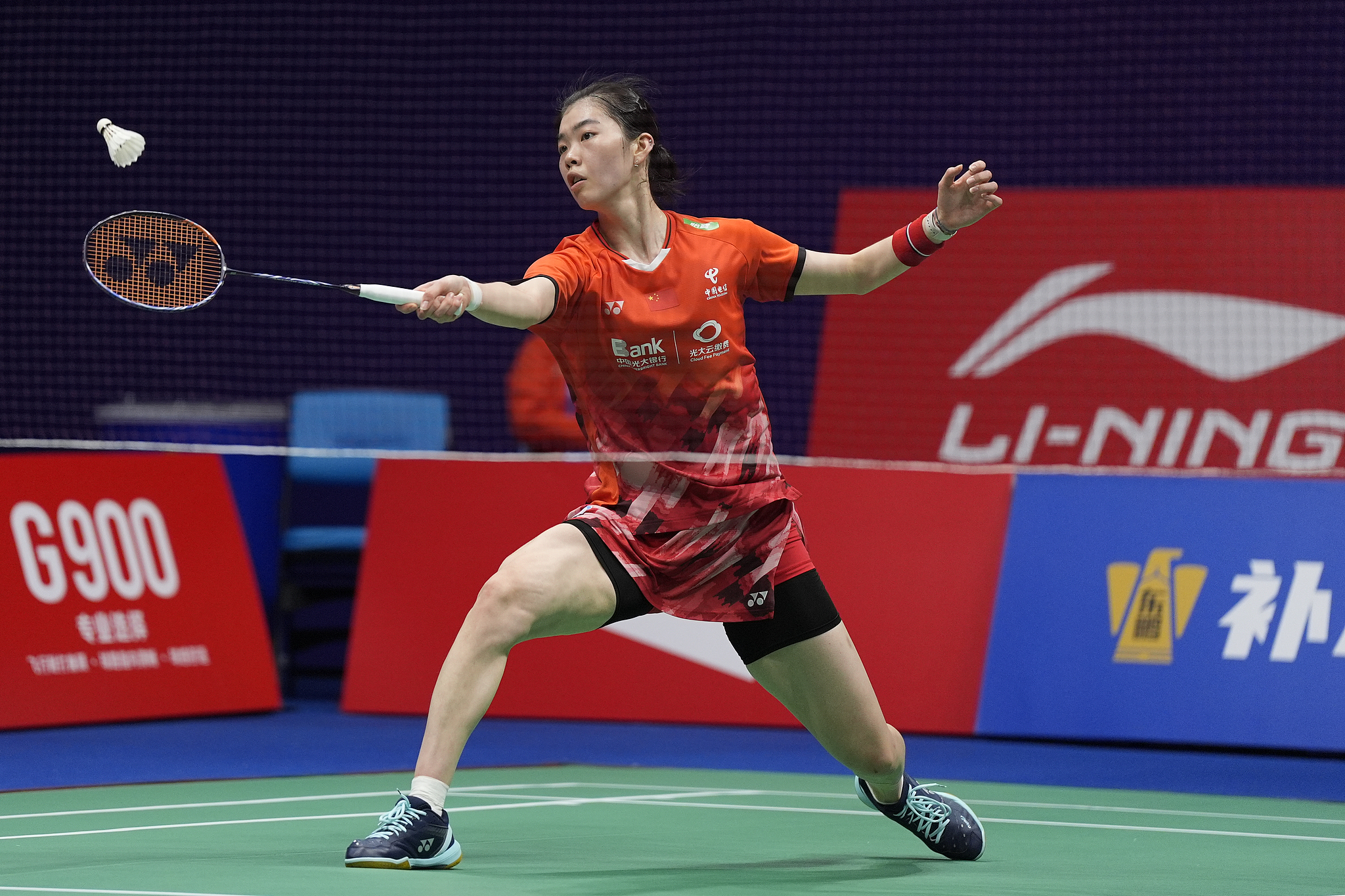 Gao Fangjie of China hits a shot in the women's sinlges semifinals against Supanida Katethong of Thailand at the Badminton World Federation (BWF) China Masters in Shenzhen, south China's Guangdong Province, November 23, 2024. /CFP