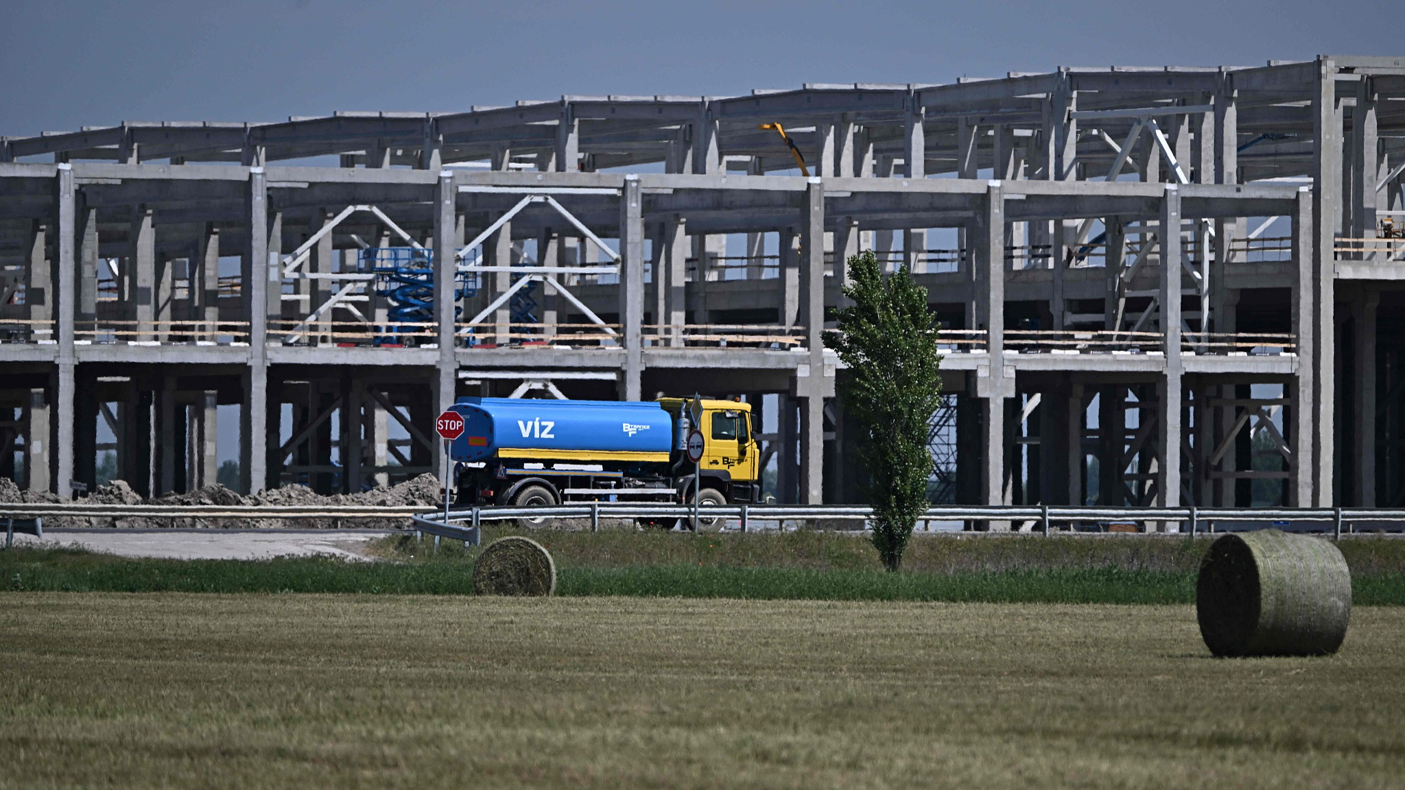 The construction site for a Chinese battery manufacturer CATL plant near Hungary's second-largest city, Debrecen, May 5, 2024. /CFP