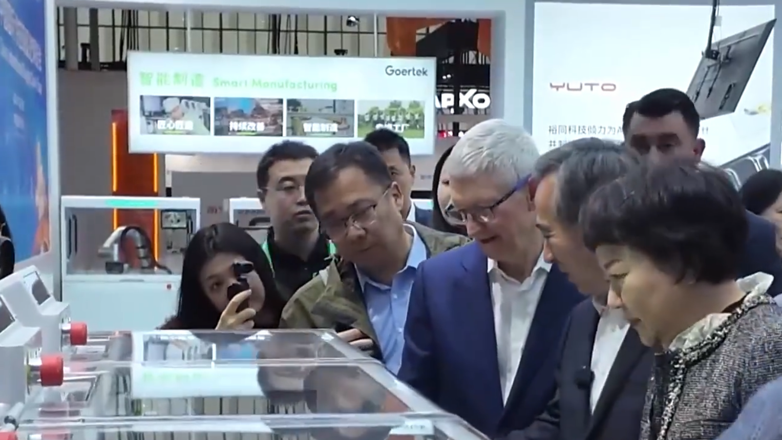 Apple CEO Tim Cook visits the CISCE site in Beijing, China, November 25, 2024. /CMG