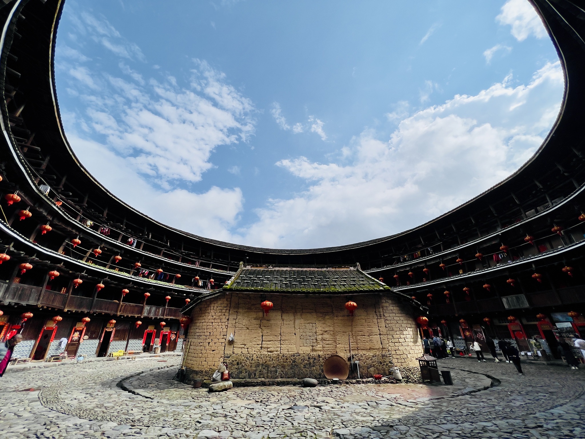 Inside of a Tulou in Guanyang Village. /CFP