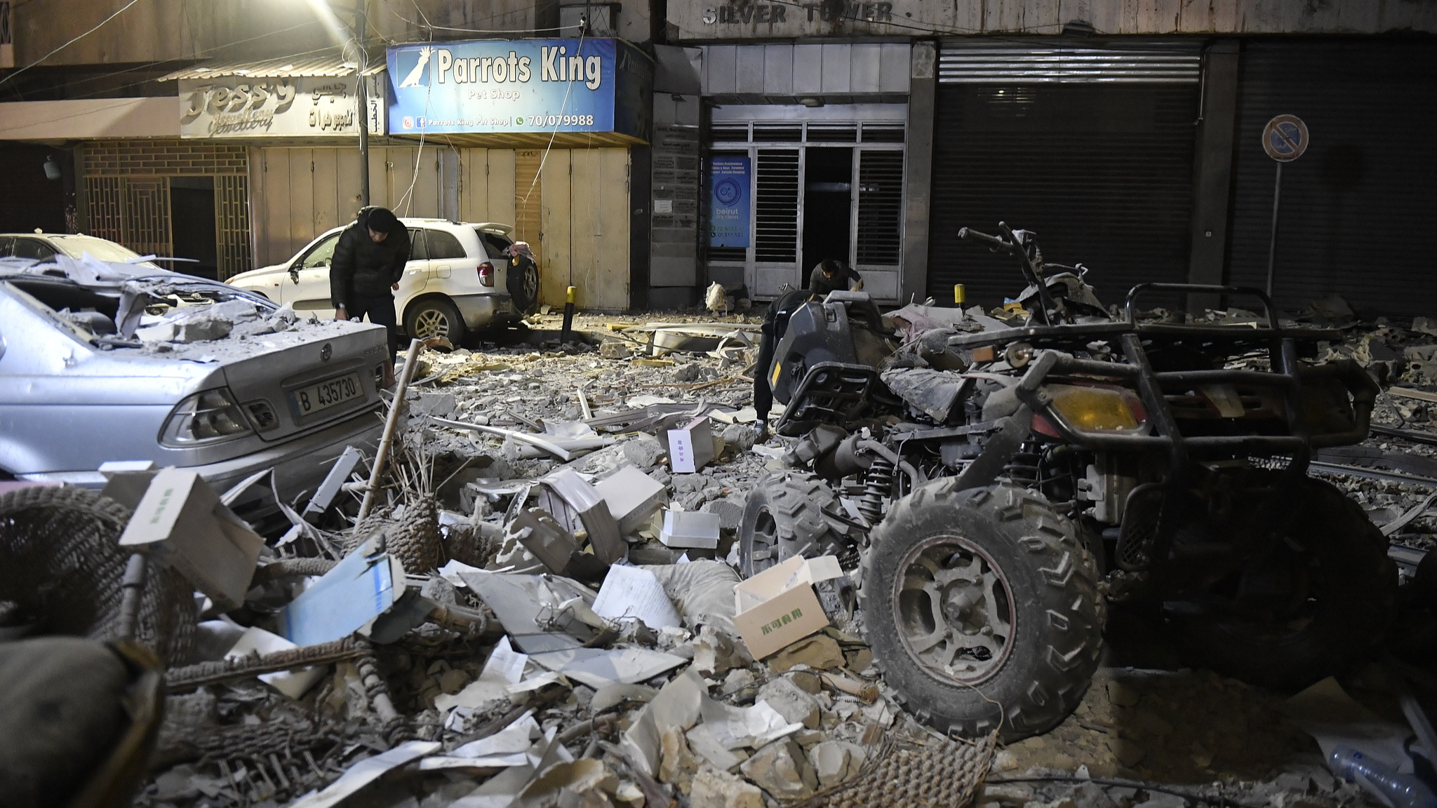 A view of the damage to buildings, structures and vehicles following Israel's airstrike on the Mar Elias area in central Beirut, the capital of Lebanon, November 26, 2024. /CFP