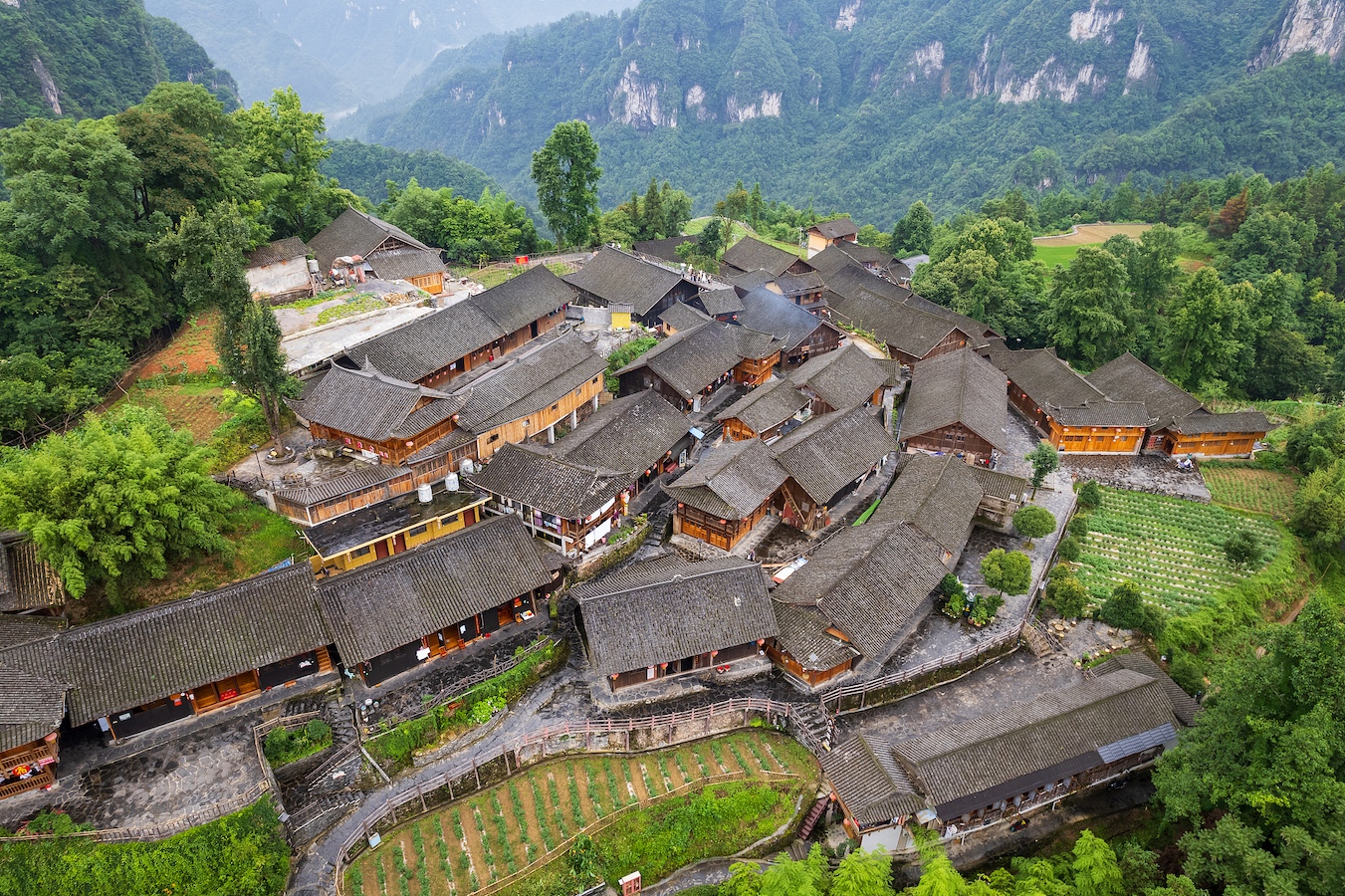 A view of Shibadong Village. /CFP