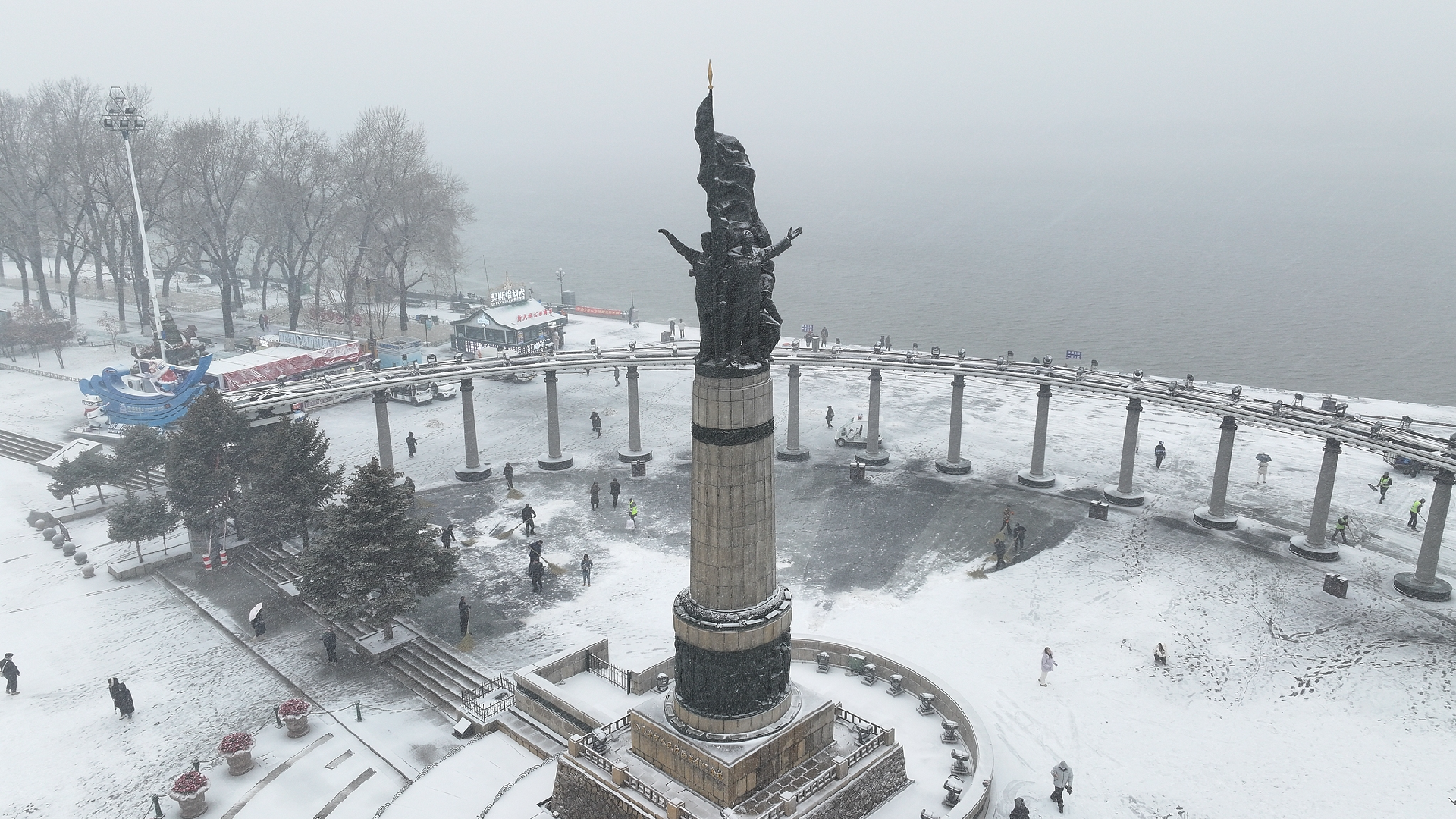 Despite forecasts of warmer weather, snow is still expected in northeastern China