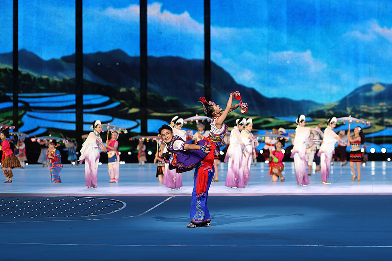 Performers showcase their traditional cultural charm at the closing ceremony of the 12th National Traditional Games of Ethnic Minorities of China in Sanya, Hainan Province, November 30, 2024. /CFP