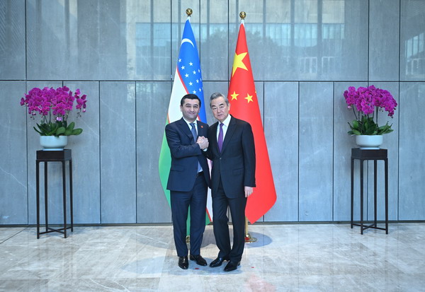 Chinese Foreign Minister Wang Yi meets with Uzbekistan's Foreign Minister Bakhtiyor Saidov in the city of Chengdu, southwest China's Sichuan Province, December 1, 2024. /Chinese Foreign Ministry