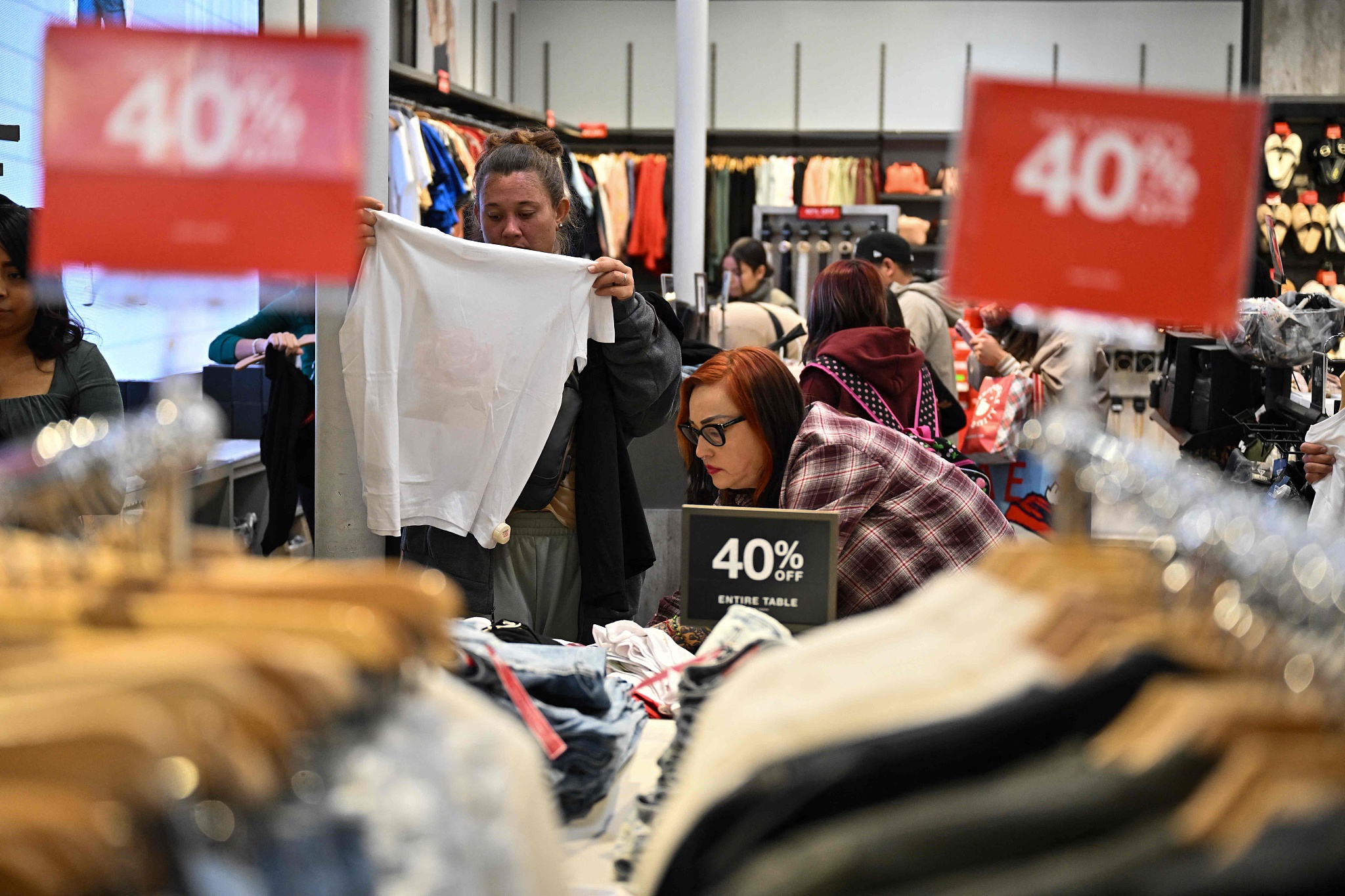 People shop at the Citadel Outlets shopping center in Los Angeles, the United States, November 28, 2024. /CFP