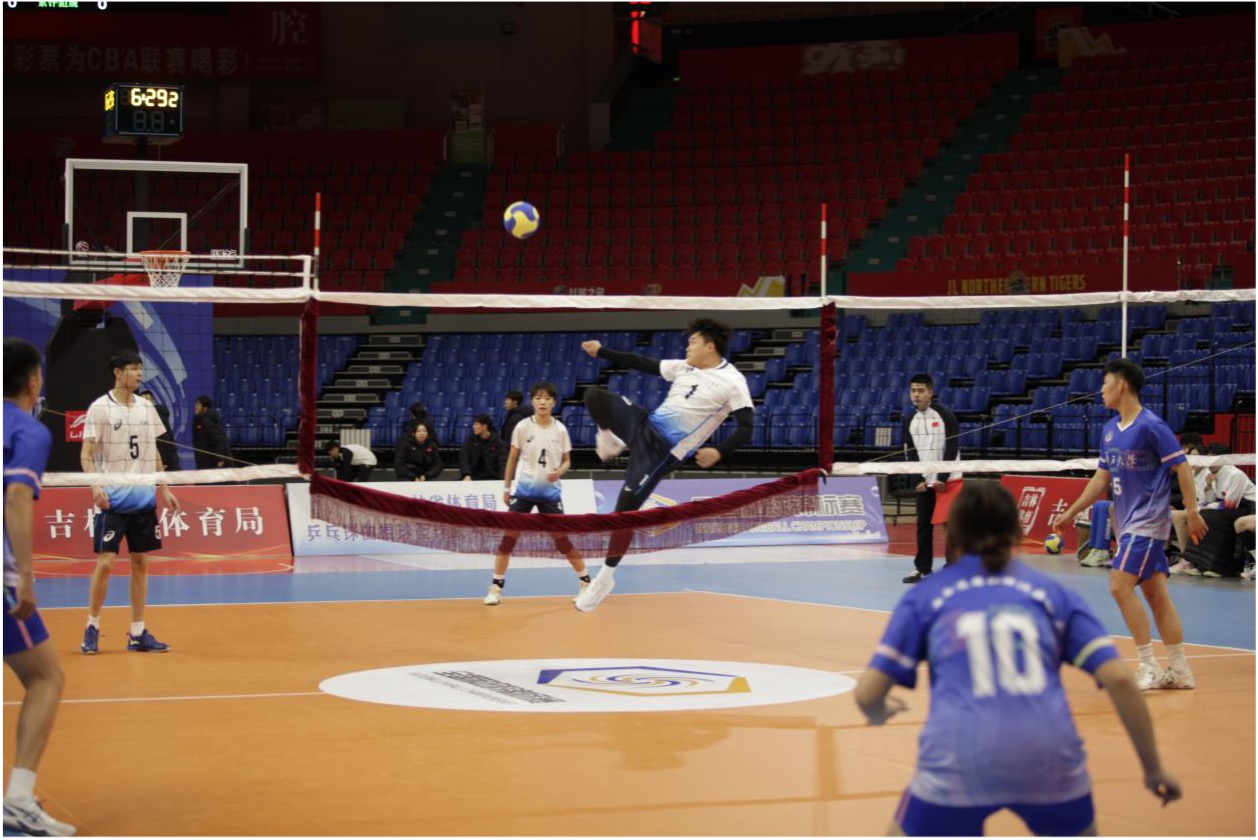 Teams compete in the final match of the 2024 Uniball Championship at Wuhuan Gymnasium in Changchun, China, December 7, 2024. /Wu Ji