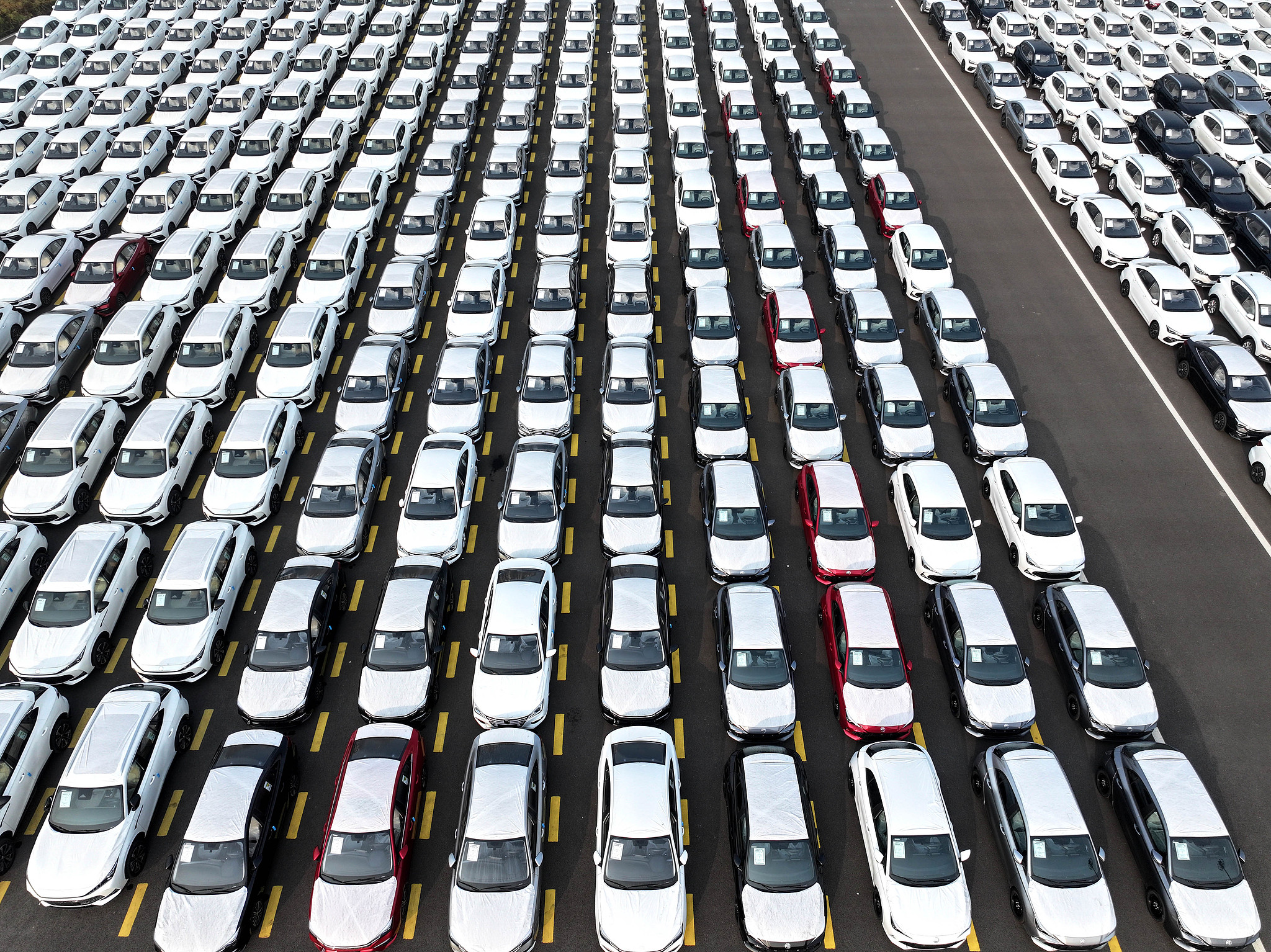 Cars loaded for export at a dock in Lianyungang, Jiangsu Province on December 5, 2024. /CFP