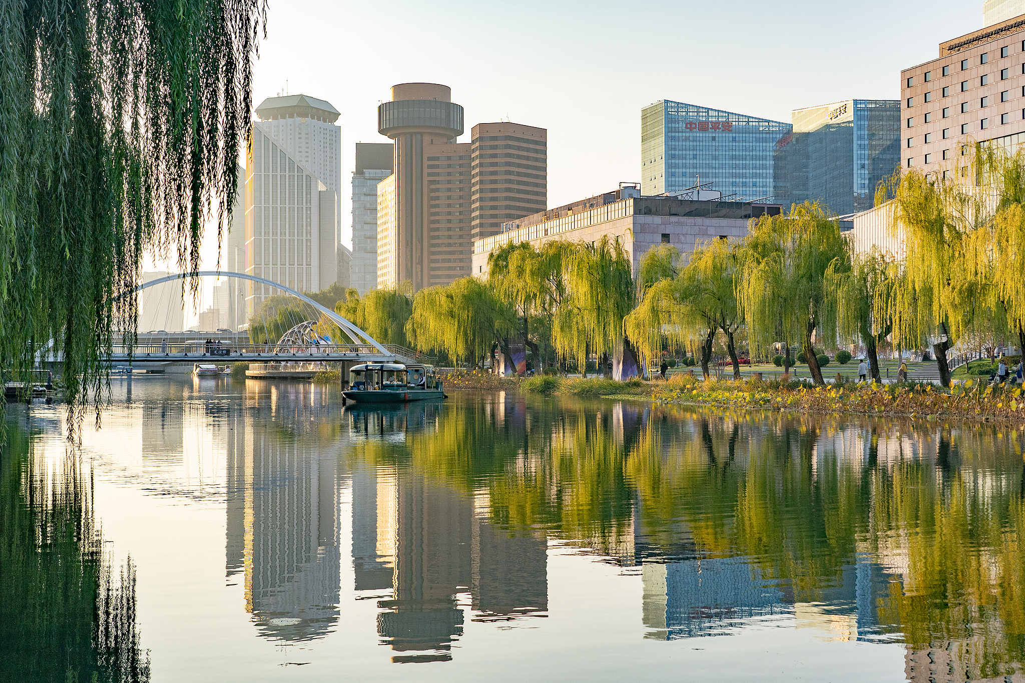 Chaoyang District, An Urban Oasis - Cgtn