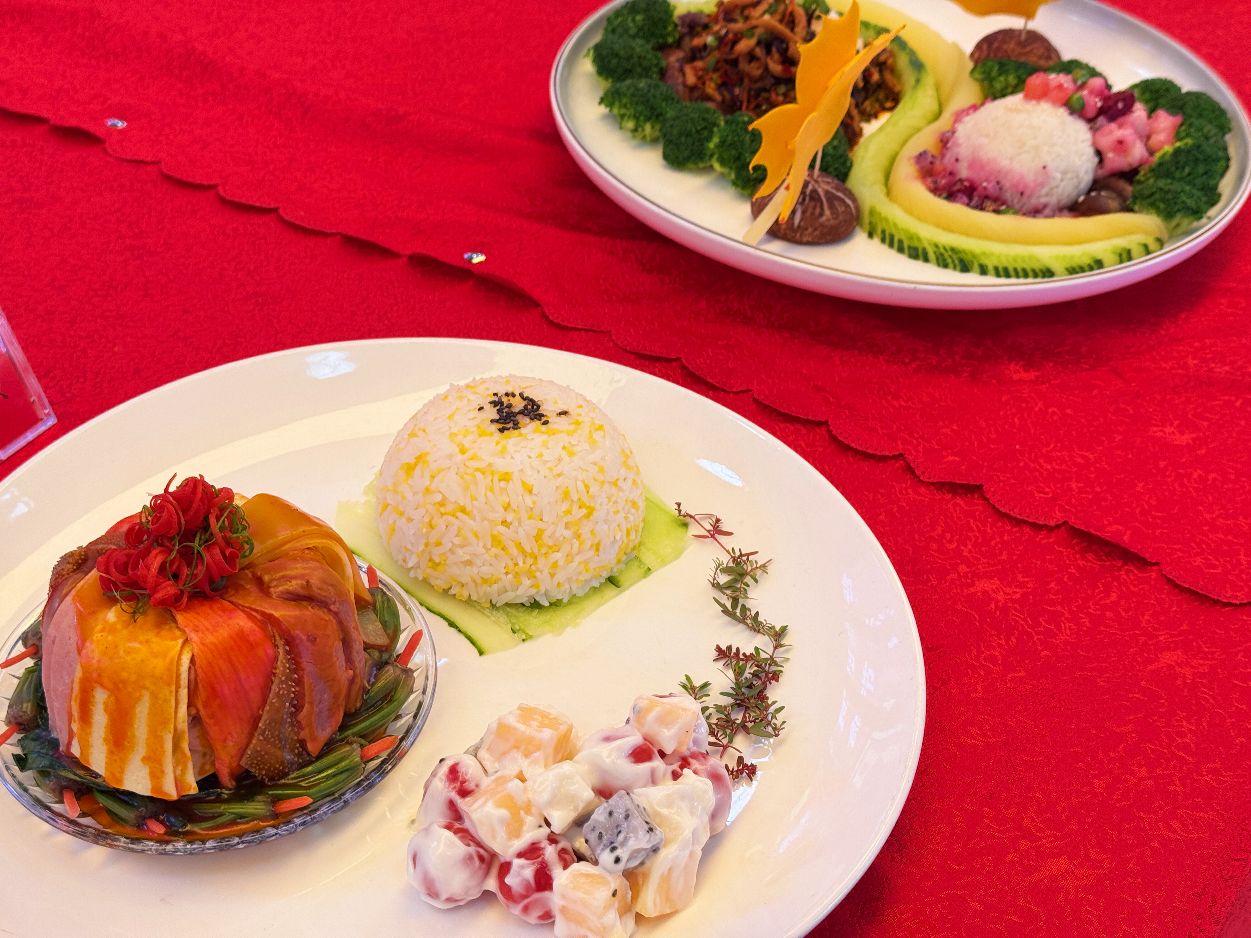 A sumptuous feast awaits visitors and food lovers in Tongren, Guizhou, on December 16, 2024. /Photo provided to CGTN