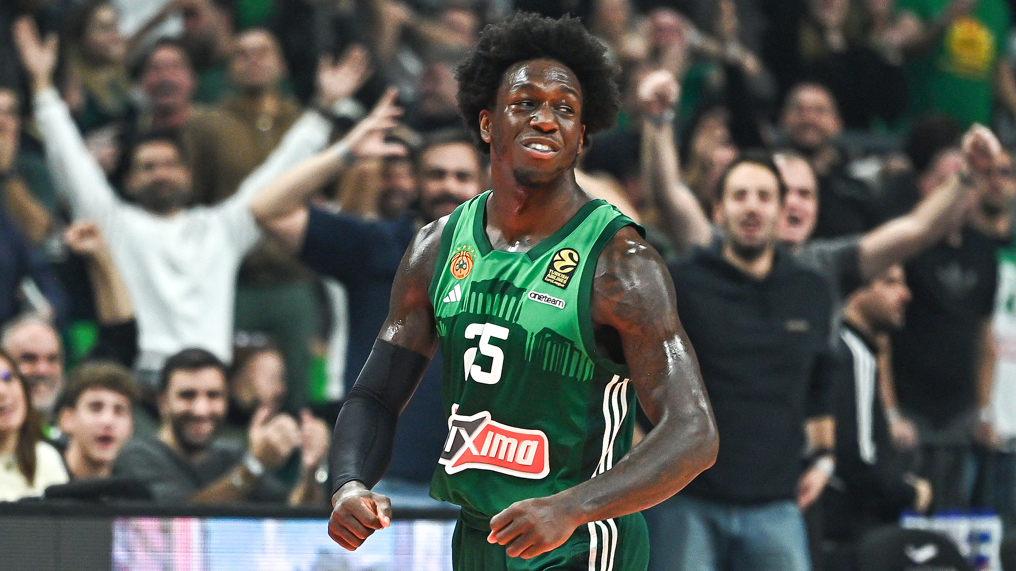 Panathinaikos' Kendrick Nunn in action during their home victory over Olimpia Milano in Athens, Greece, December 17, 2024. /CFP