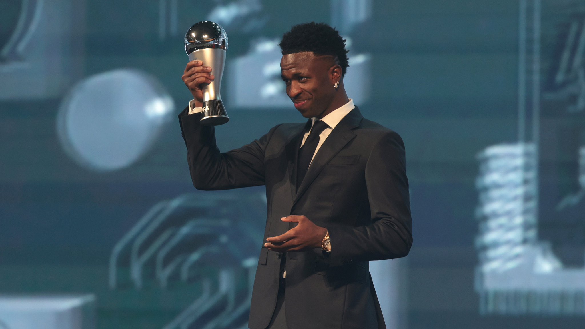 Vinicius Junior of Real Madrid poses for a photo after being presented with The Best FIFA Men's Player Award during the The Best FIFA Football Awards 2024 at Aspire Academy in Doha, Qatar, December 17, 2024. /CFP