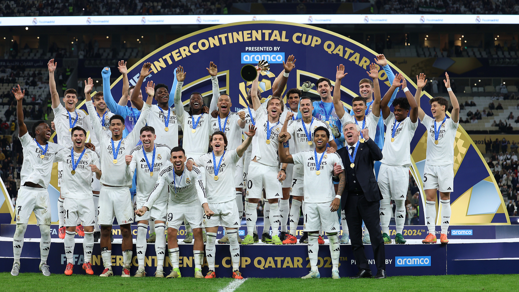 Real Madrid players celebrate their 3-0 victory over Pachuca at the FIFA Intercontinental Cup at Lusail Stadium in Doha, Qatar, December 18, 2024. /CFP