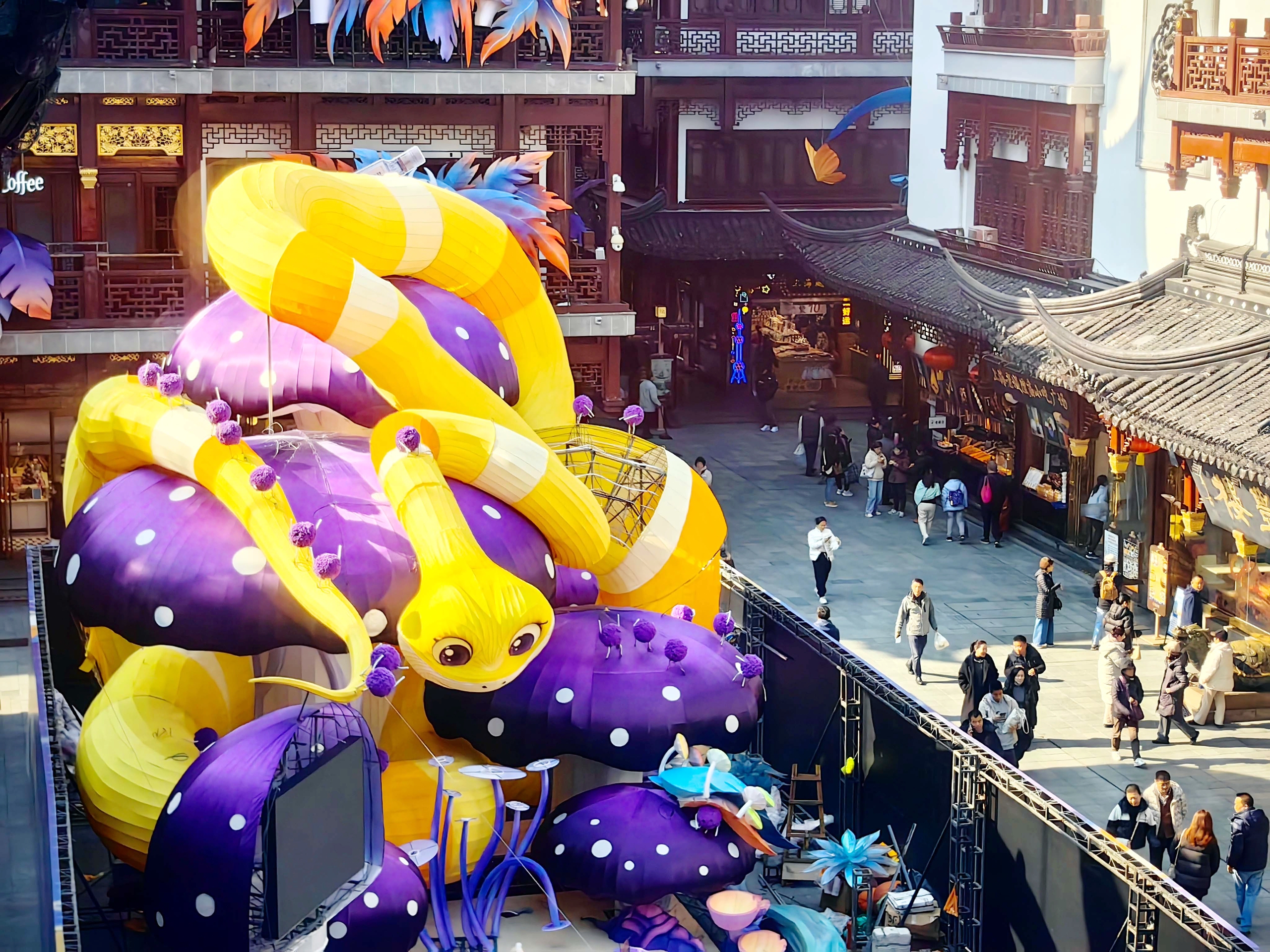 A snake-shaped lantern installation is set up at the Yuyuan Garden in Shanghai on December 17, 2024. /IC