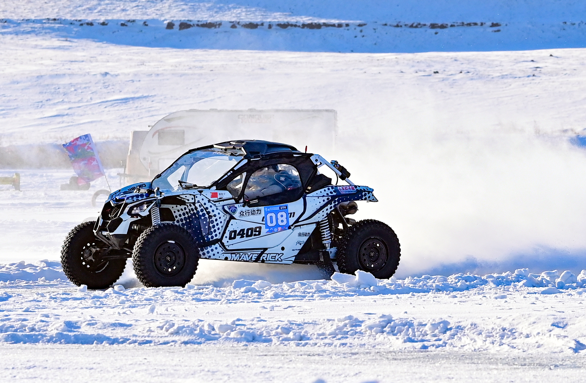 A competitor takes part in the short-track auto rally at the 7th Winter Heroes Games in Inner Mongolia on December 25, 2024. /CFP