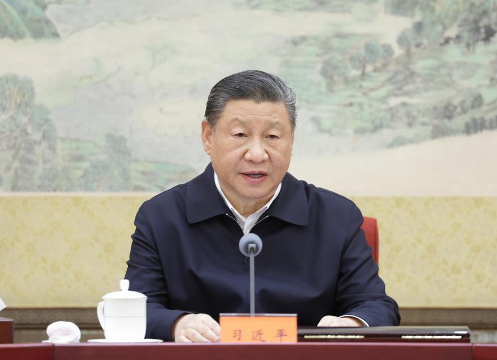 Xi Jinping, general secretary of the CPC Central Committee, delivers an important speech while chairing the criticism and self-criticism meeting of the Political Bureau of the CPC Central Committee, which was held from December 26 to 27 in Beijing, China. /Xinhua