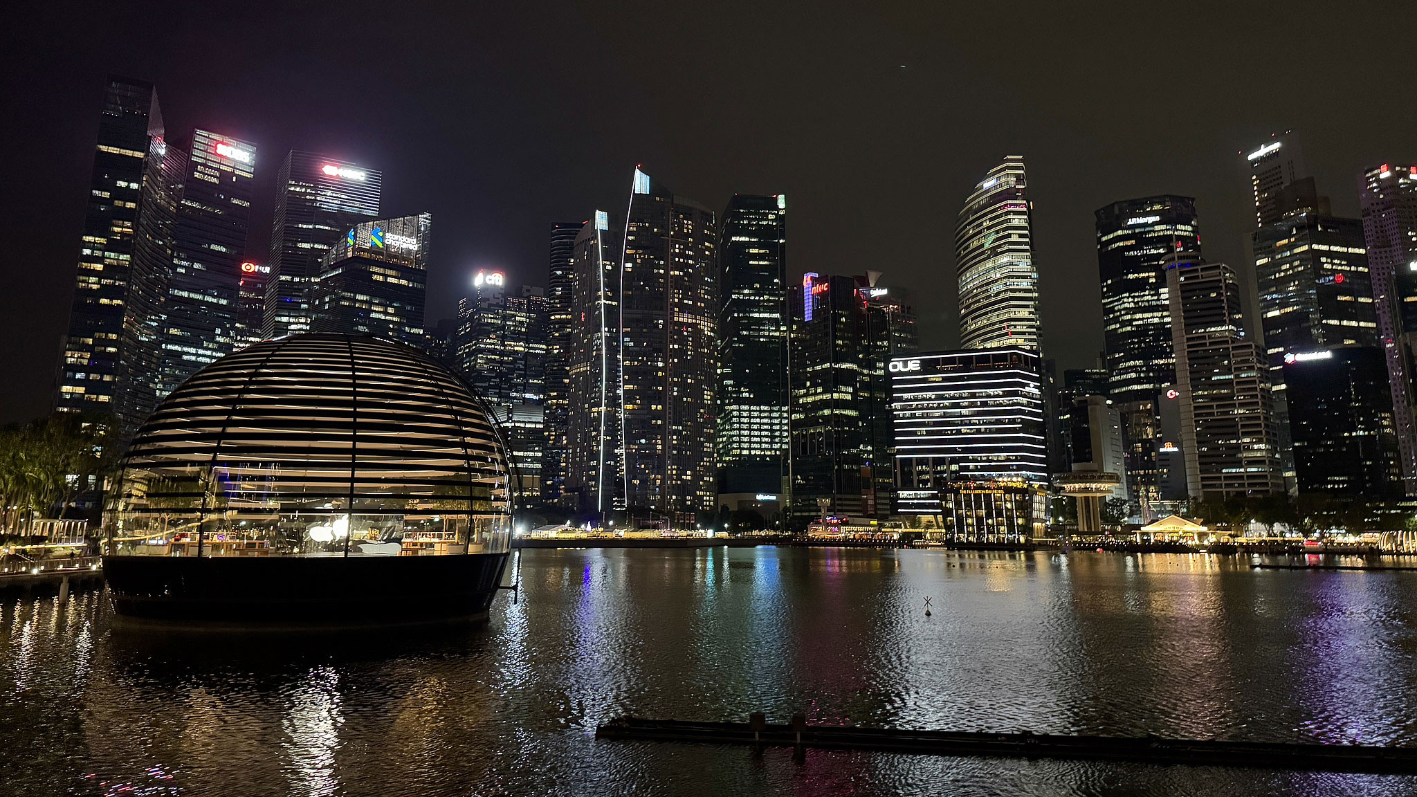 A night view of Singapore, December 11, 2024. /CFP