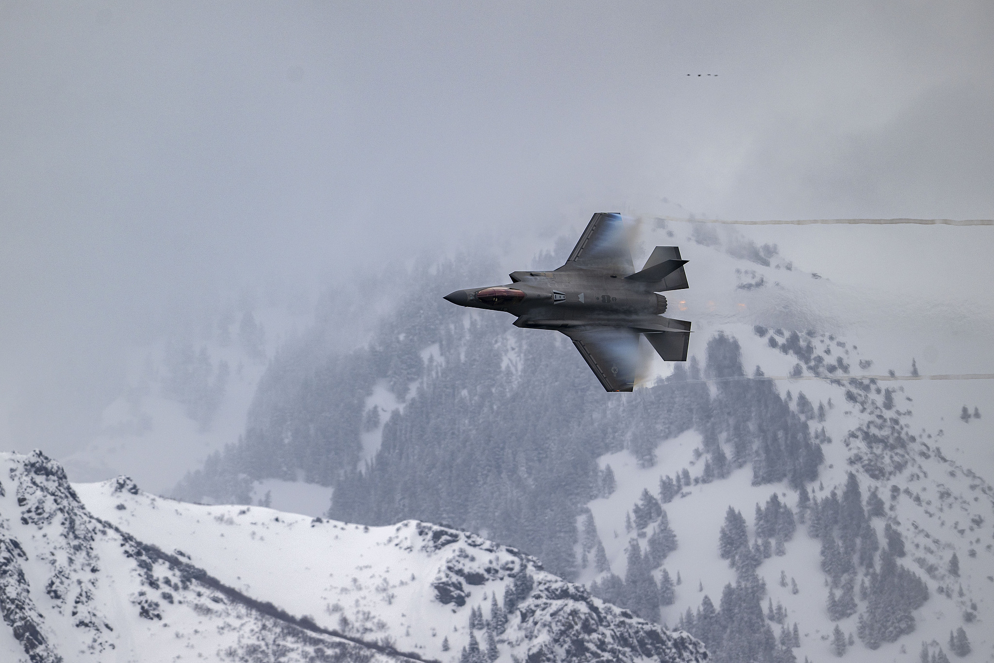 A U.S. Air Force F-35A Lightning II performs a practice airshow at Hill Air Force Base, Utah, U.S., April 1, 2024. /CFP