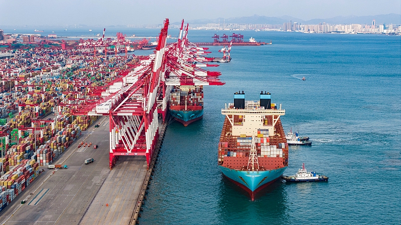 Container ships at Qianwan Container Terminal in Qingdao Port, east China's Shandong Province, November 17, 2024. /CFP