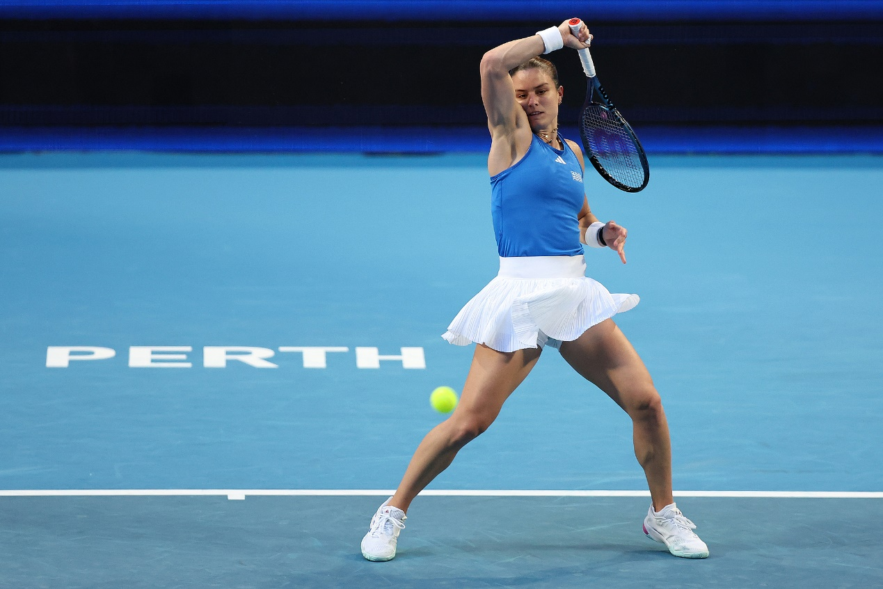 Maria Sakkari takes a swing in Greece's Group C meeting with Spain at the United Cup tennis tournament in Sydney, Australia, December 28, 2024. /CFP