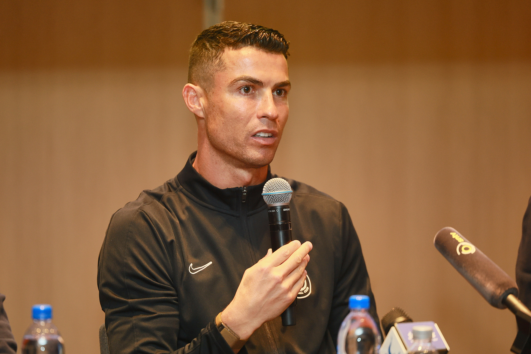 Al Nassr striker Cristiano Ronaldo speaks at a press conference in Shenzhen, China, January 23, 2024. /CFP 