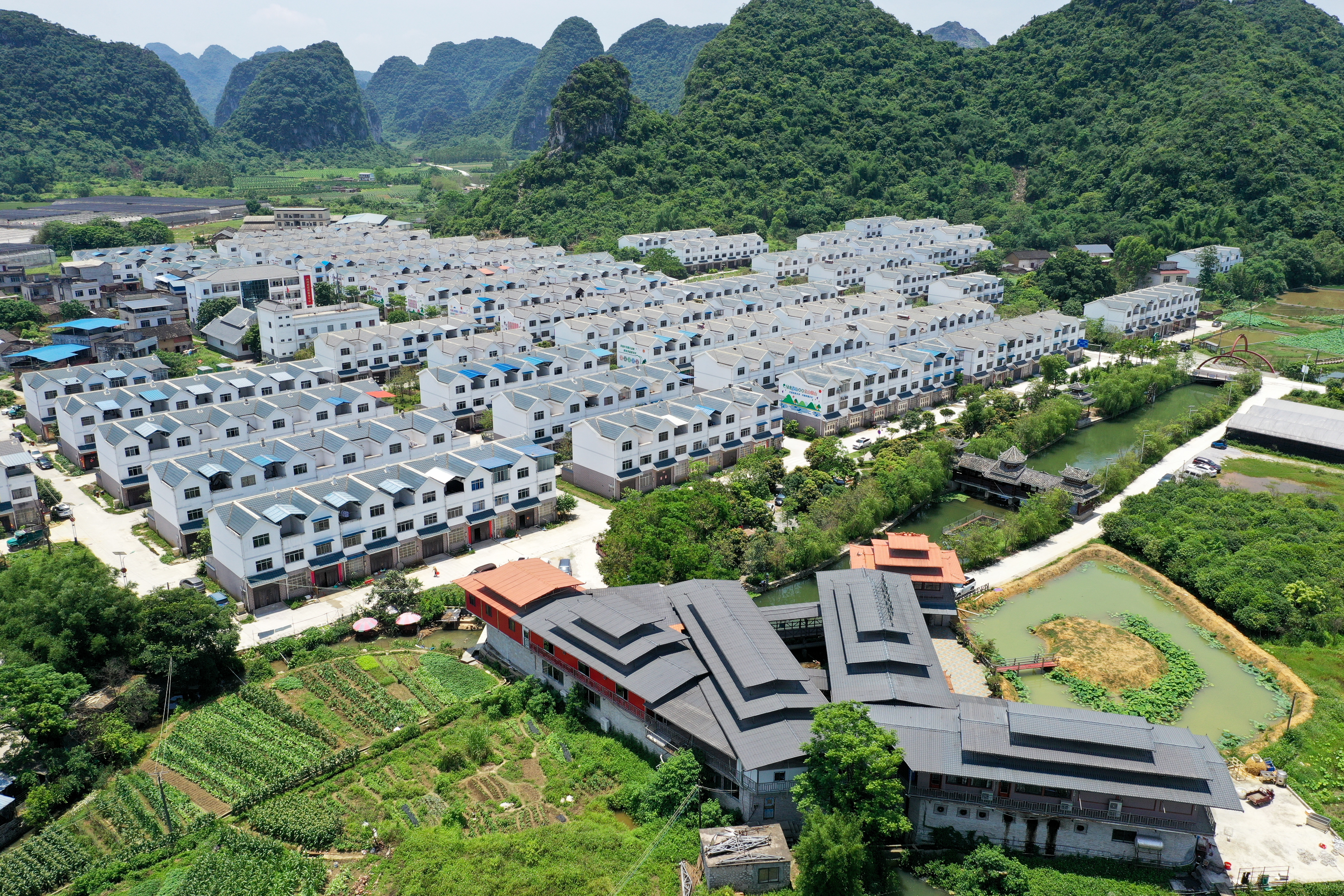 Luosifen Town in Liuzhou, Guangxi is seen in a file photo. /IC