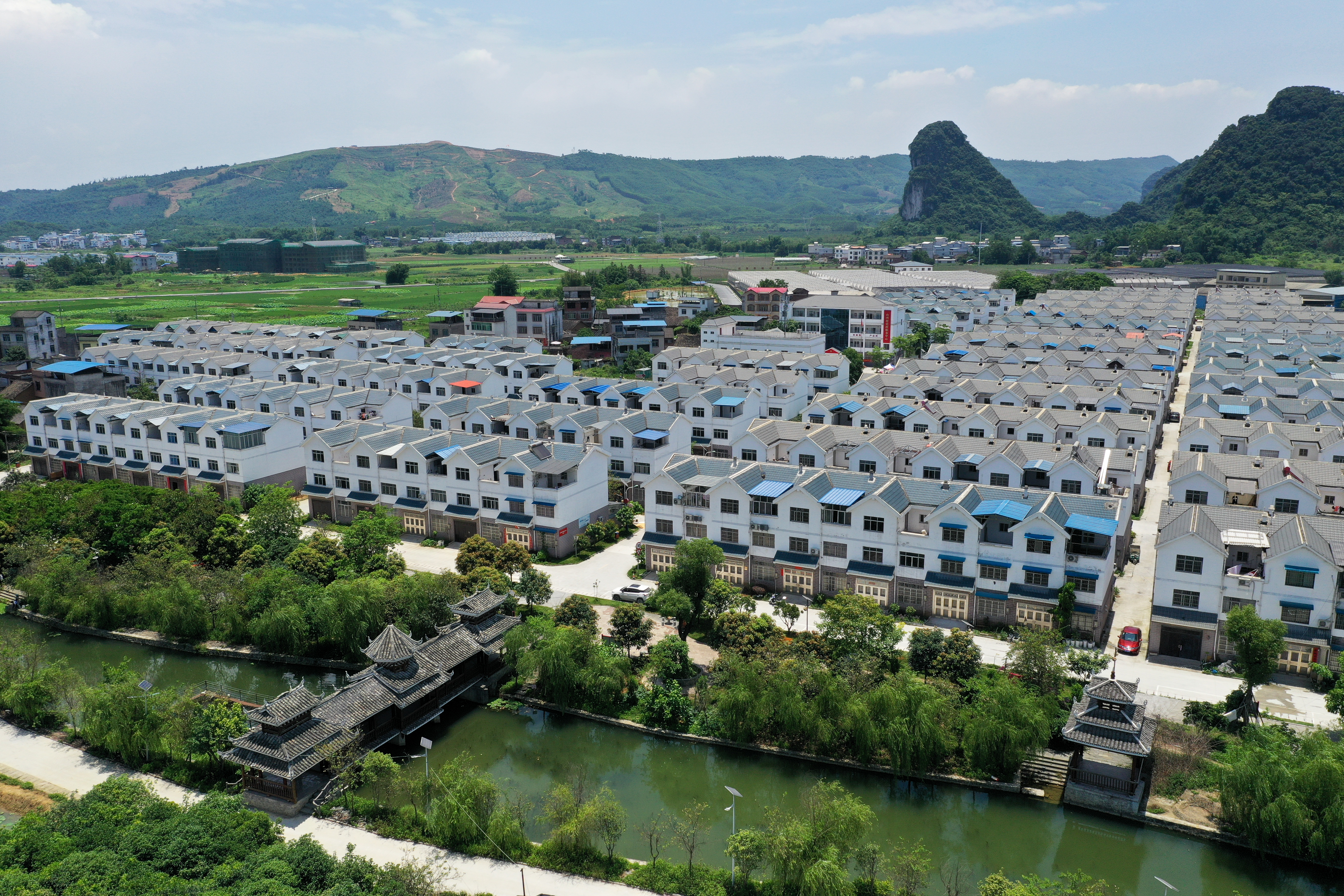 Luosifen Town in Liuzhou, Guangxi is seen in a file photo. /IC