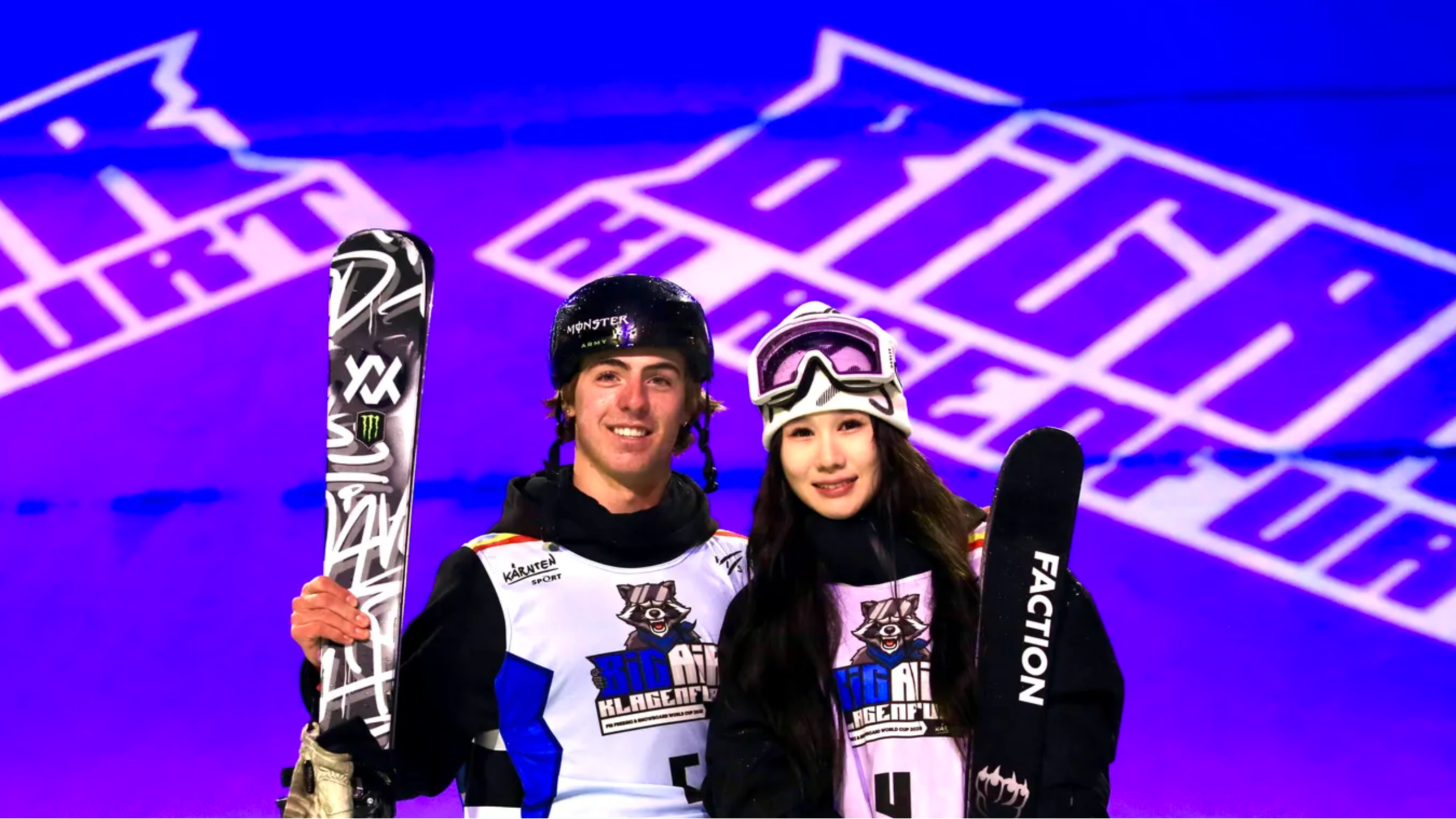 Women's champion Liu Mengting (R) of China and men's champion Luca Harrington of New Zealand pose for a photo after the freeski big air World Cup final at Woerthersee Stadium in Klagenfurt, Austria, January 4, 2025. /FIS