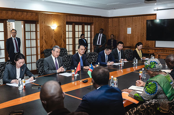 Chinese Foreign Minister Wang Yi holds talks with Namibia's President-elect Netumbo Nandi-Ndaitwah in Windhoek, Namibia, January 6, 2025. /Chinese Foreign Ministry