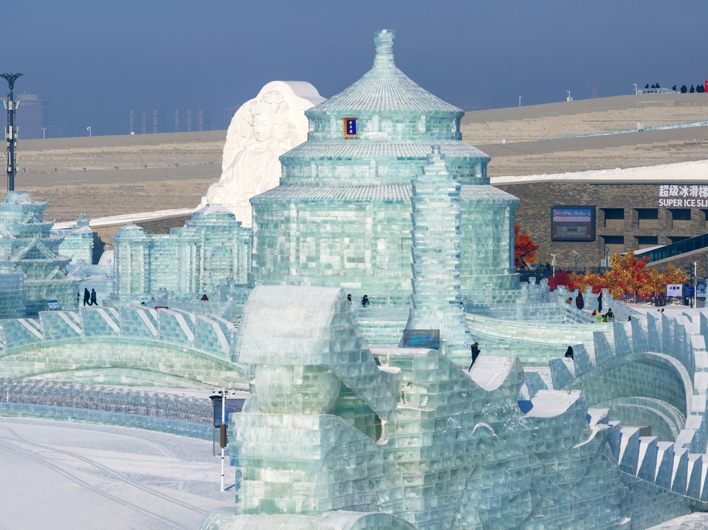 The 26th Harbin Ice and Snow World in Heilongjiang Province features a stunning array of ice sculptures and winter sports and recreational activities. /CFP   