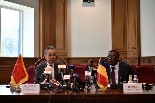 Wang Yi meets with Chadian Foreign Minister Abderaman Koulamallah in N'Djamena, January 8, 2025. /Chinese Foreign Ministry 