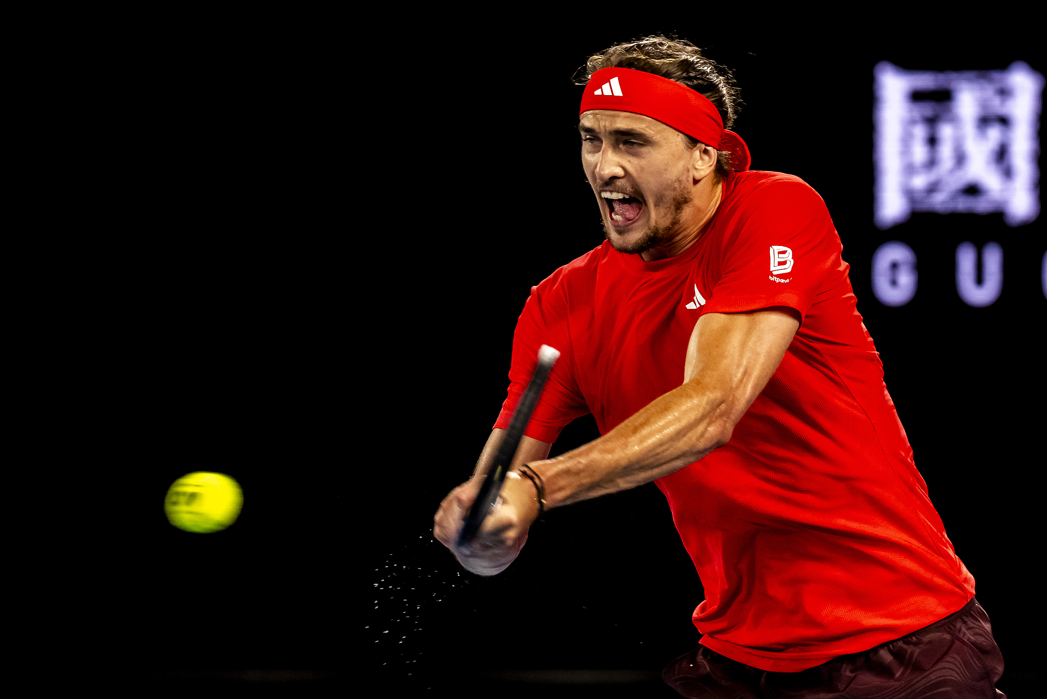 Alexander Zverev of Germany hits a shot in the men's singles first-round match against Lucas Pouille of France at the Australian Open at Melbourne Park in Melbourne, Australia, January 12, 2025. /CFP