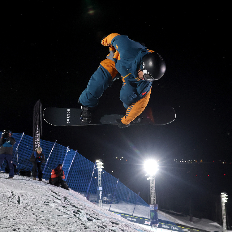 Wang Ziyang of China wins men's snowboard knuckle huck at X Games