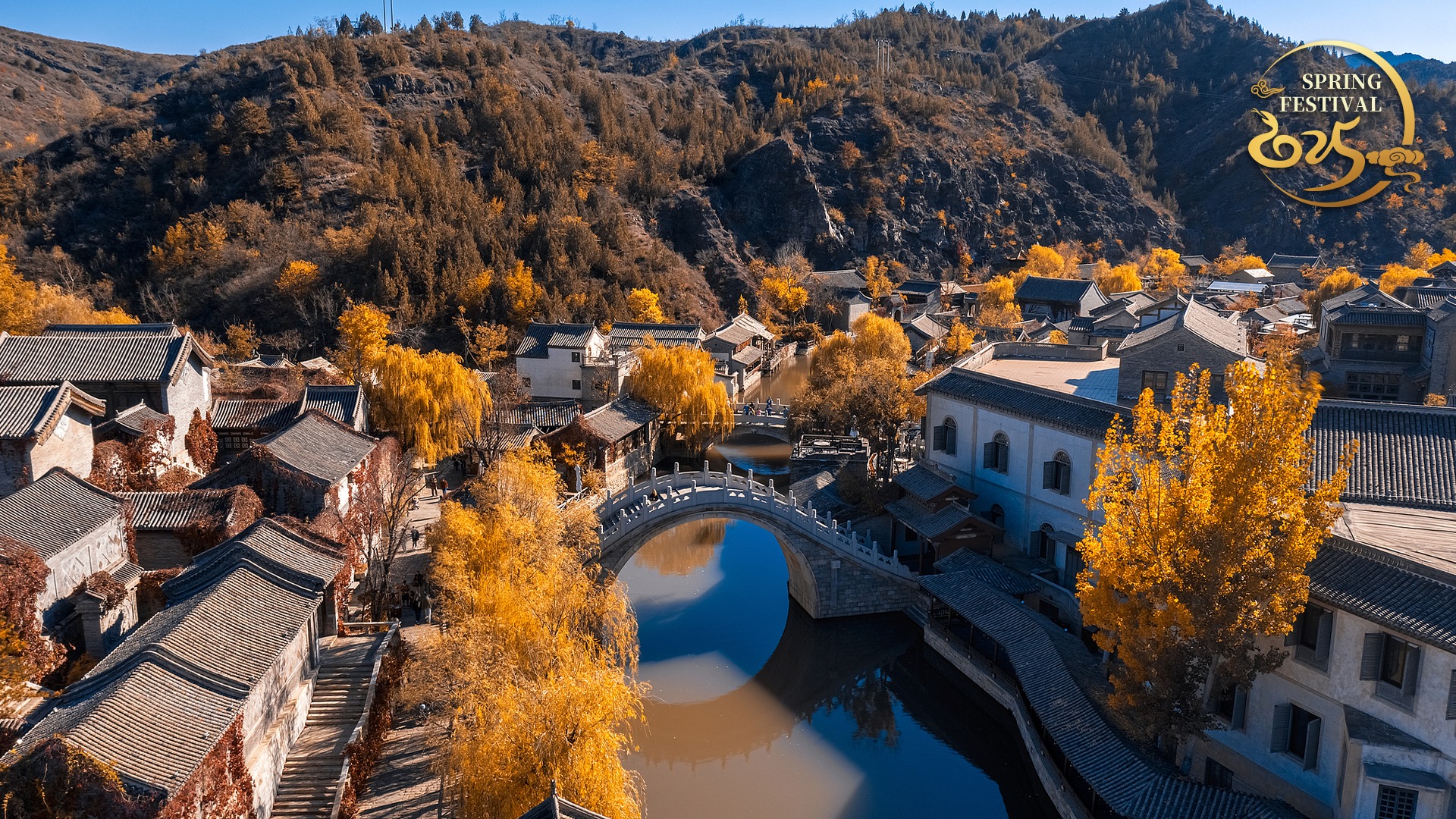 Live: Gubei Water Town – Attraction at the foot of the Great Wall