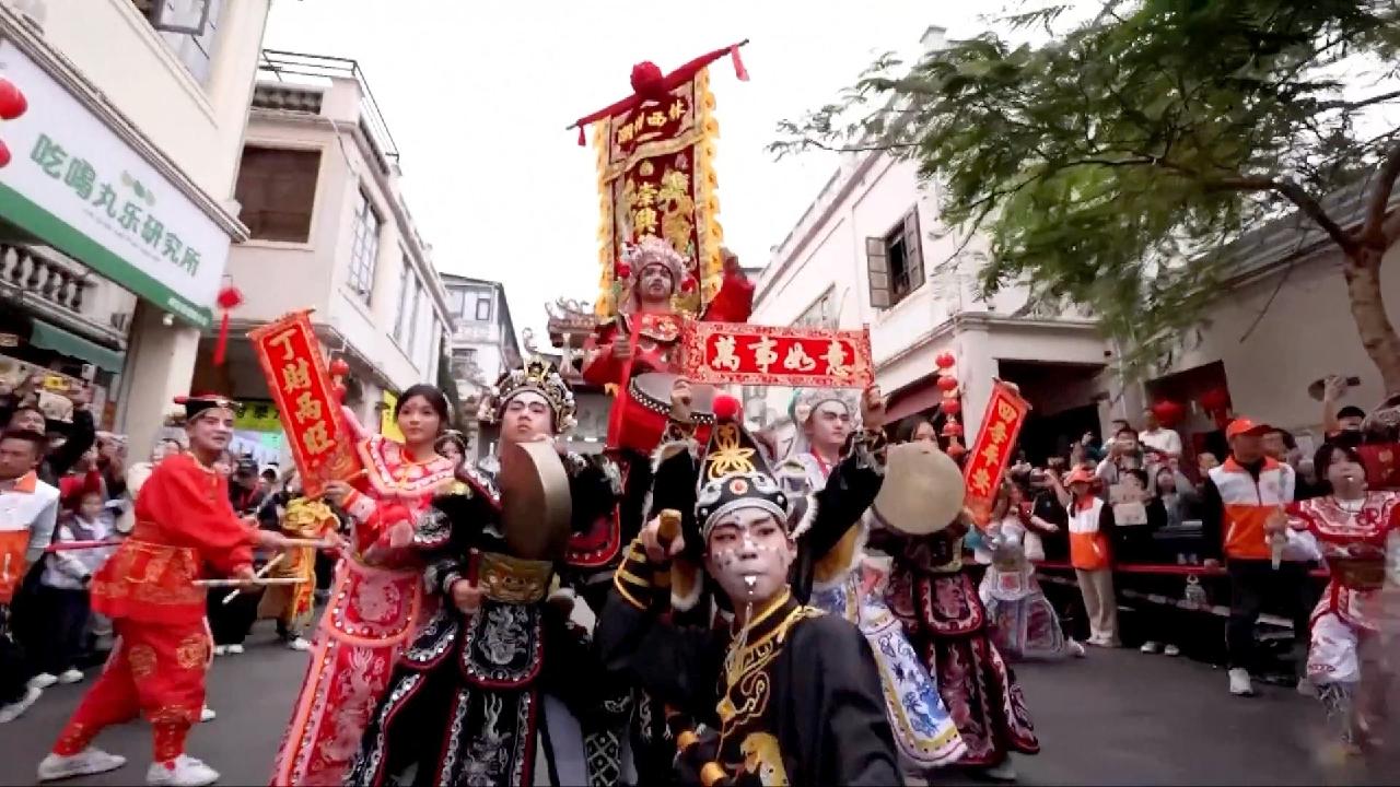 Folklore, traditional festivities mark Spring Festival across China - CGTN