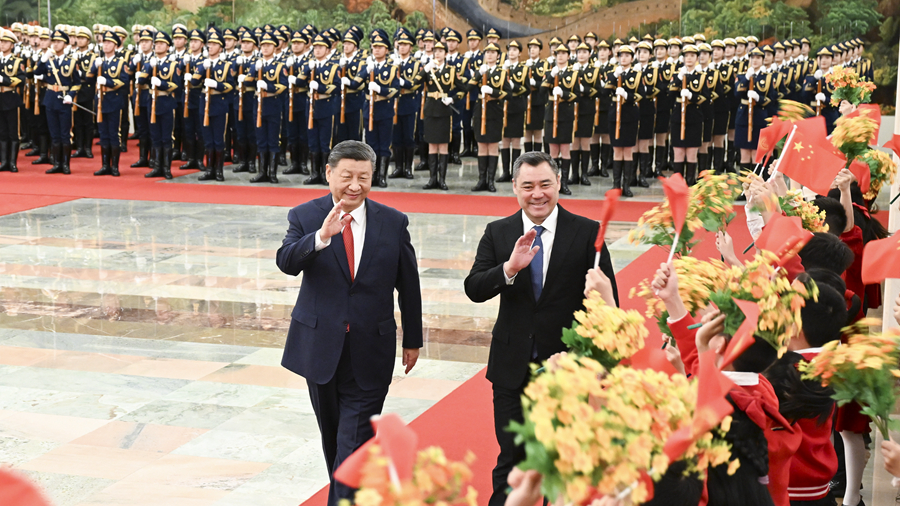 Xi calls for all-round mutually beneficial cooperation with Kyrgyzstan