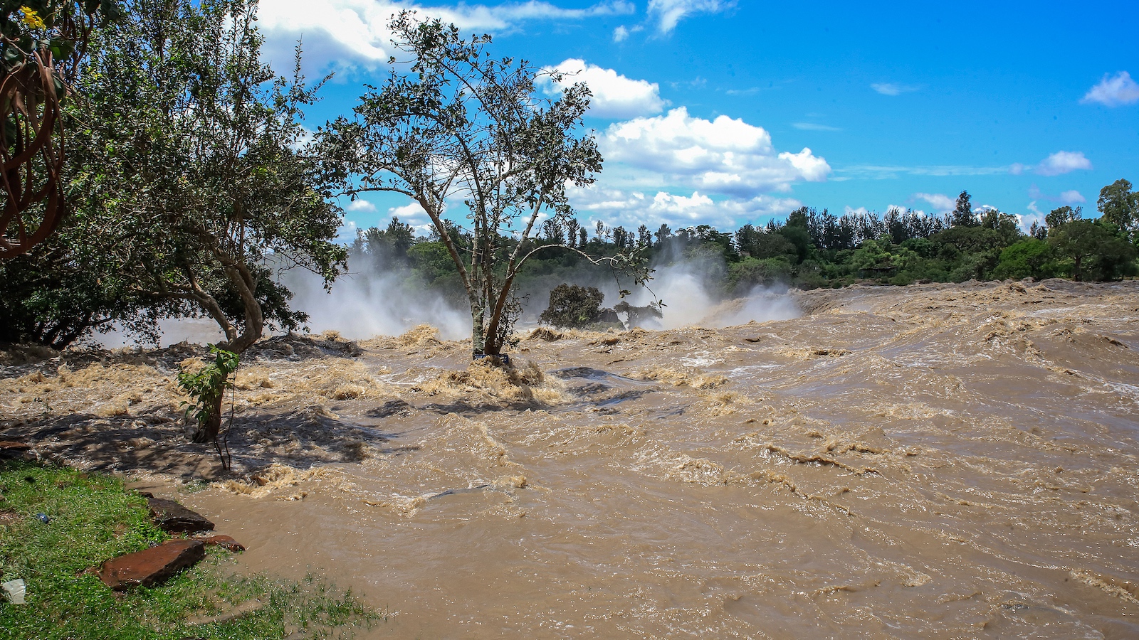 Global agency urges local communities to monitor Africa's water