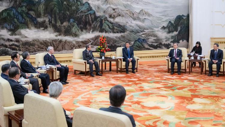 Chinese vice premier encourages Japanese companies to invest in China ...